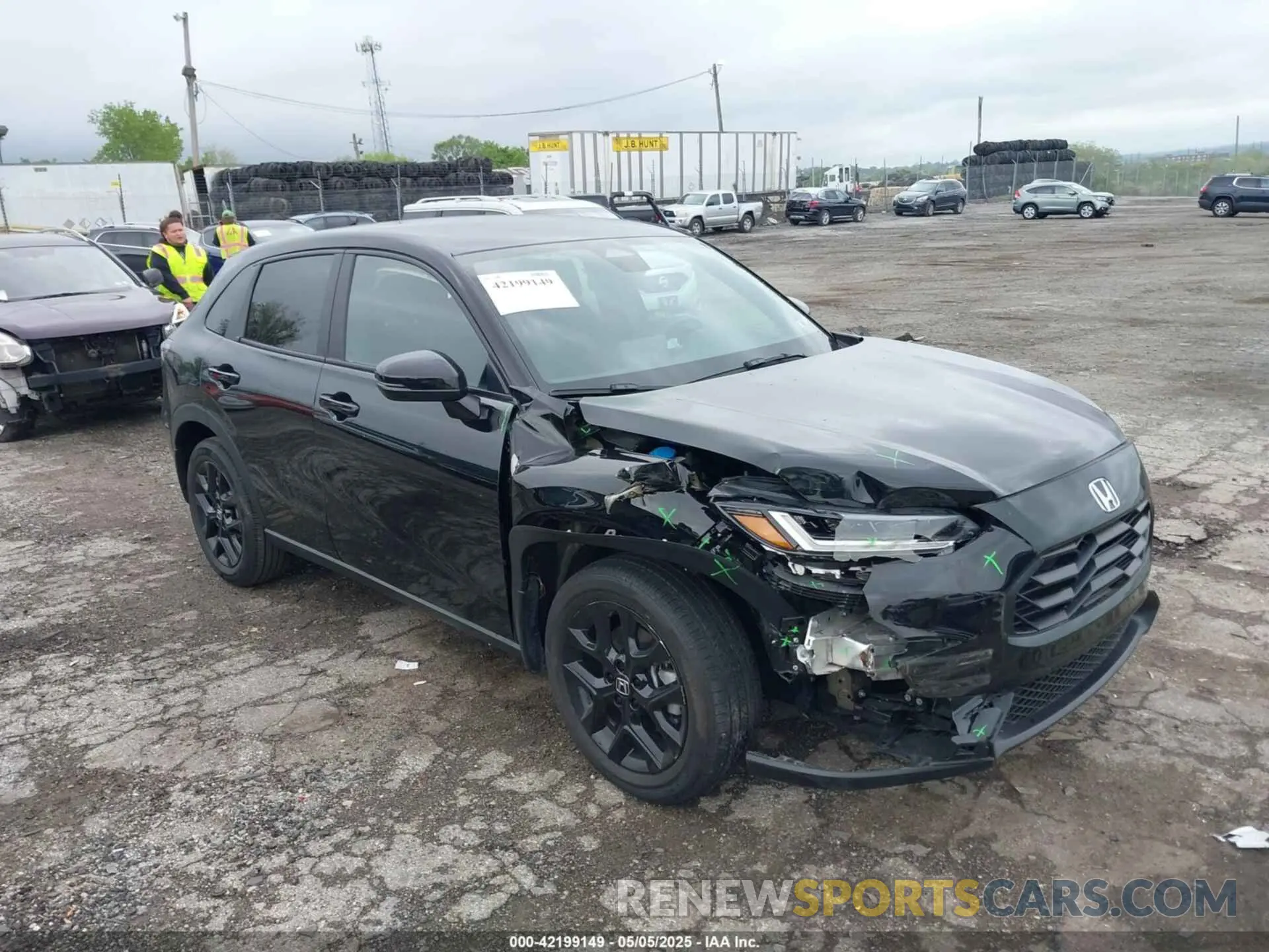 1 Photograph of a damaged car 3CZRZ2H54RM728918 HONDA HR-V 2024