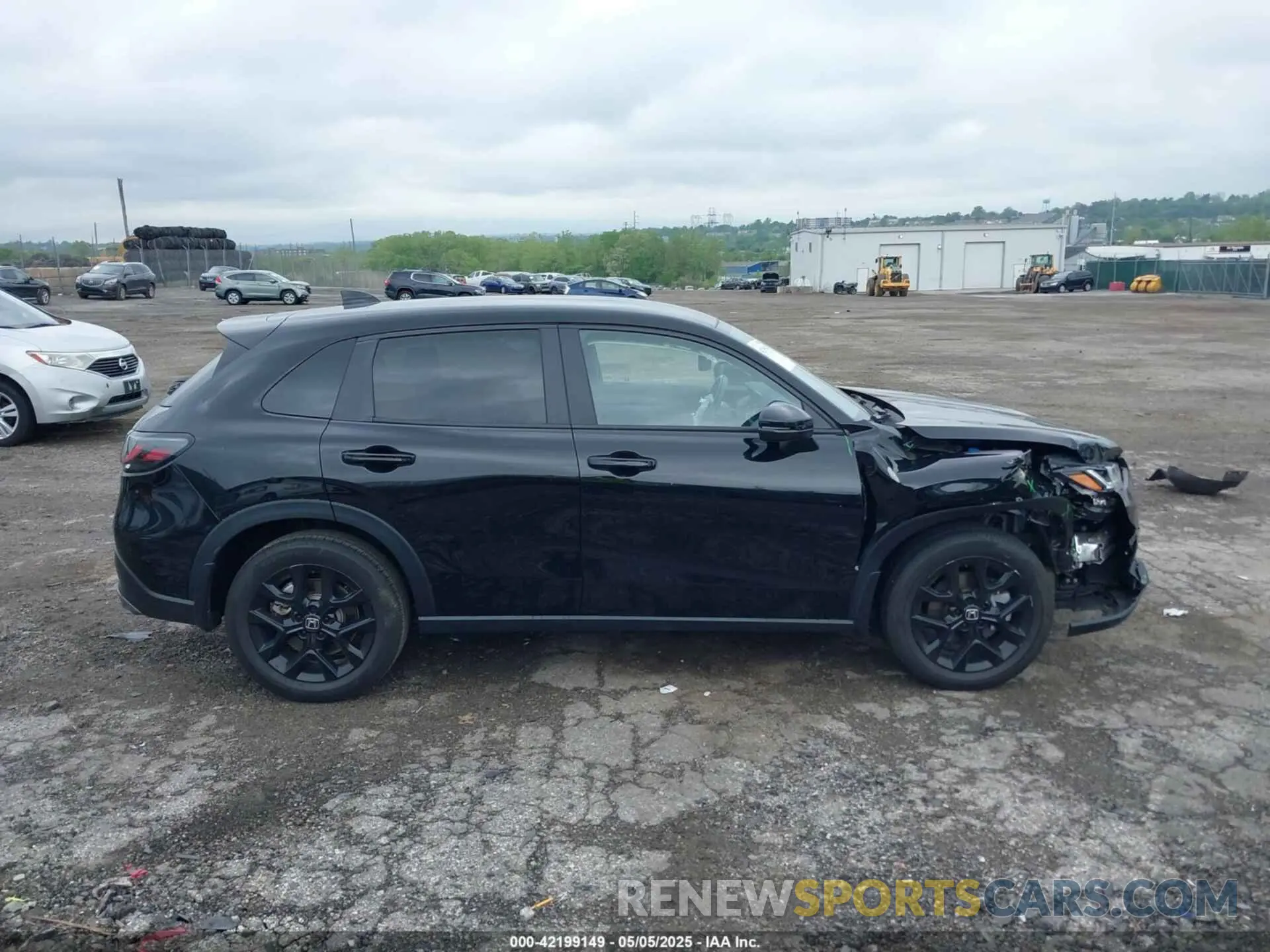 13 Photograph of a damaged car 3CZRZ2H54RM728918 HONDA HR-V 2024