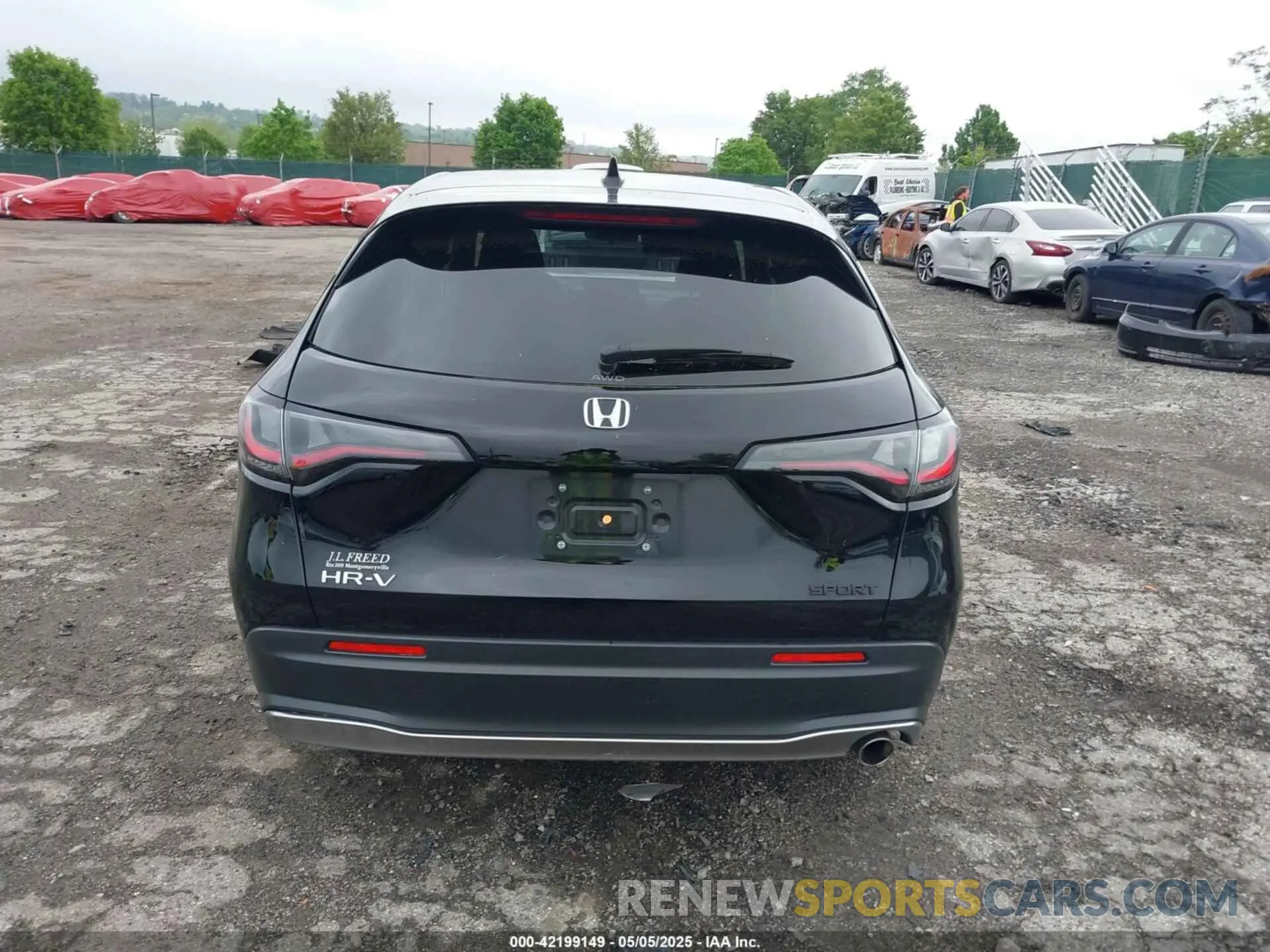 16 Photograph of a damaged car 3CZRZ2H54RM728918 HONDA HR-V 2024