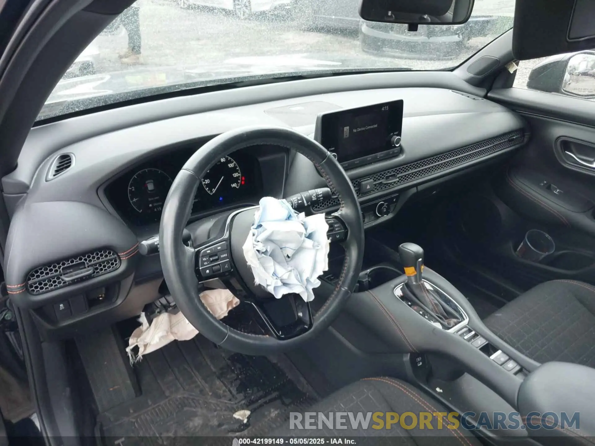 17 Photograph of a damaged car 3CZRZ2H54RM728918 HONDA HR-V 2024