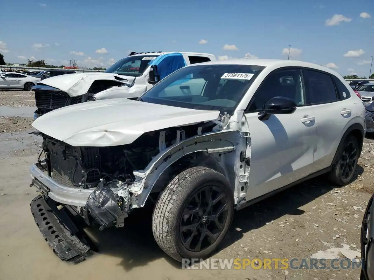 1 Photograph of a damaged car 3CZRZ2H54RM734279 HONDA HR-V 2024
