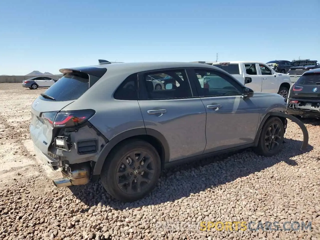 3 Photograph of a damaged car 3CZRZ2H54RM751308 HONDA HR-V 2024