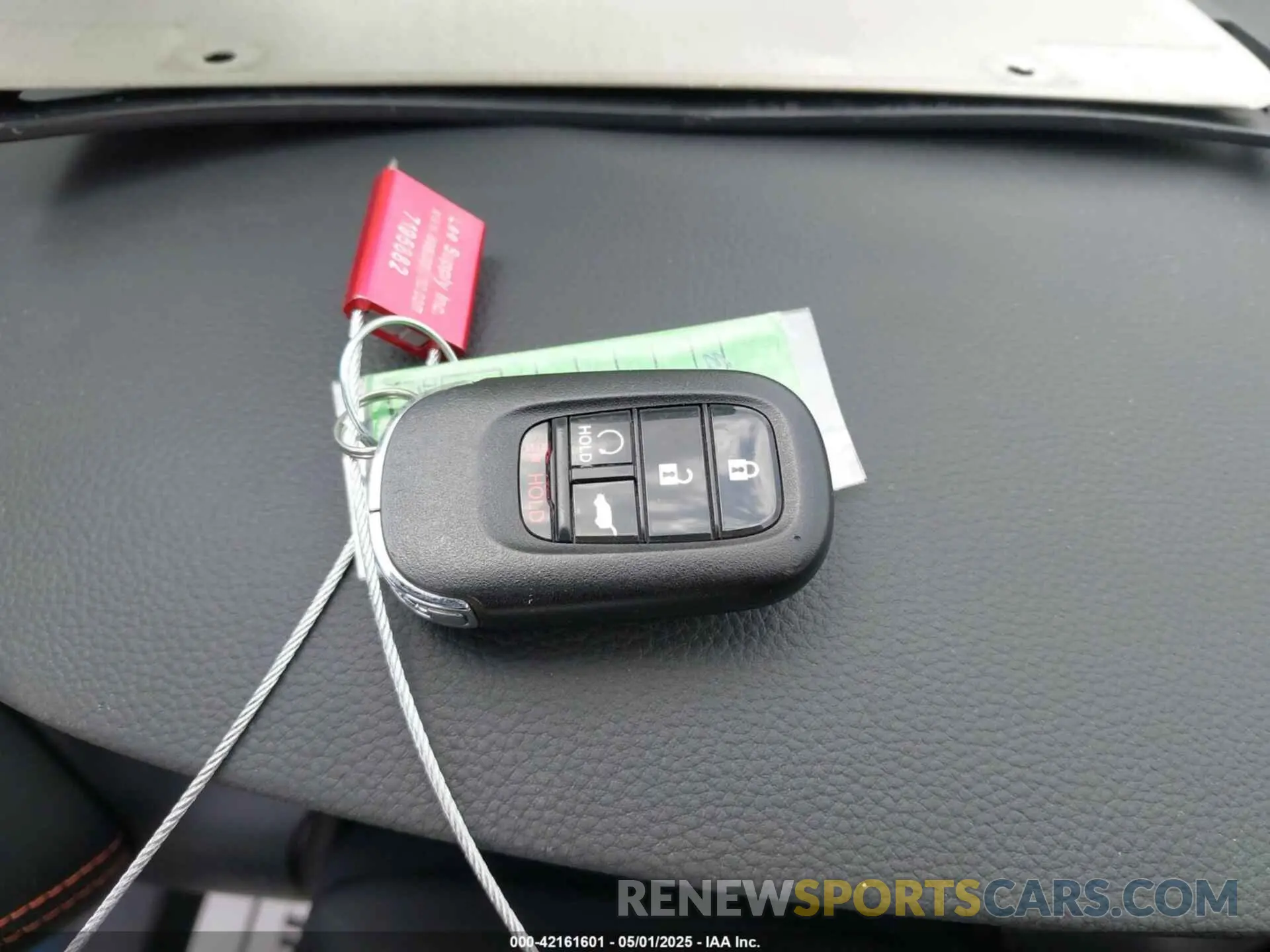 11 Photograph of a damaged car 3CZRZ2H55RM708743 HONDA HR-V 2024