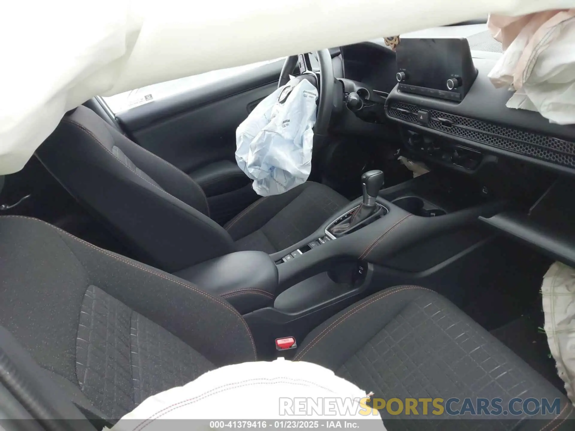 5 Photograph of a damaged car 3CZRZ2H55RM734226 HONDA HR-V 2024