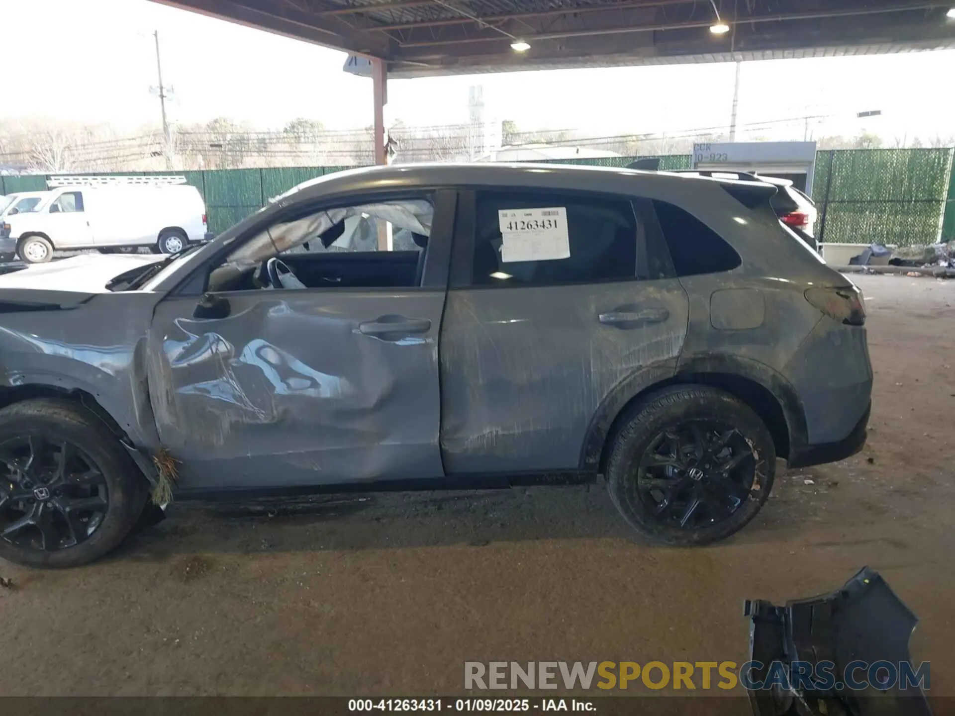 14 Photograph of a damaged car 3CZRZ2H55RM781367 HONDA HR-V 2024