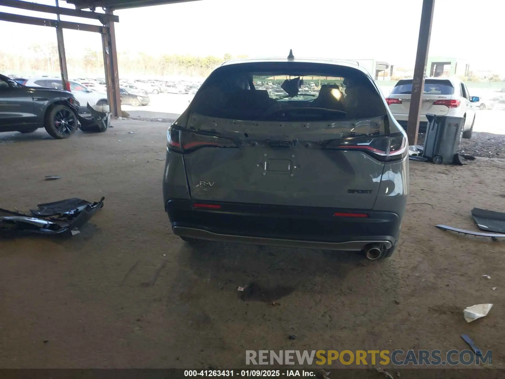 16 Photograph of a damaged car 3CZRZ2H55RM781367 HONDA HR-V 2024