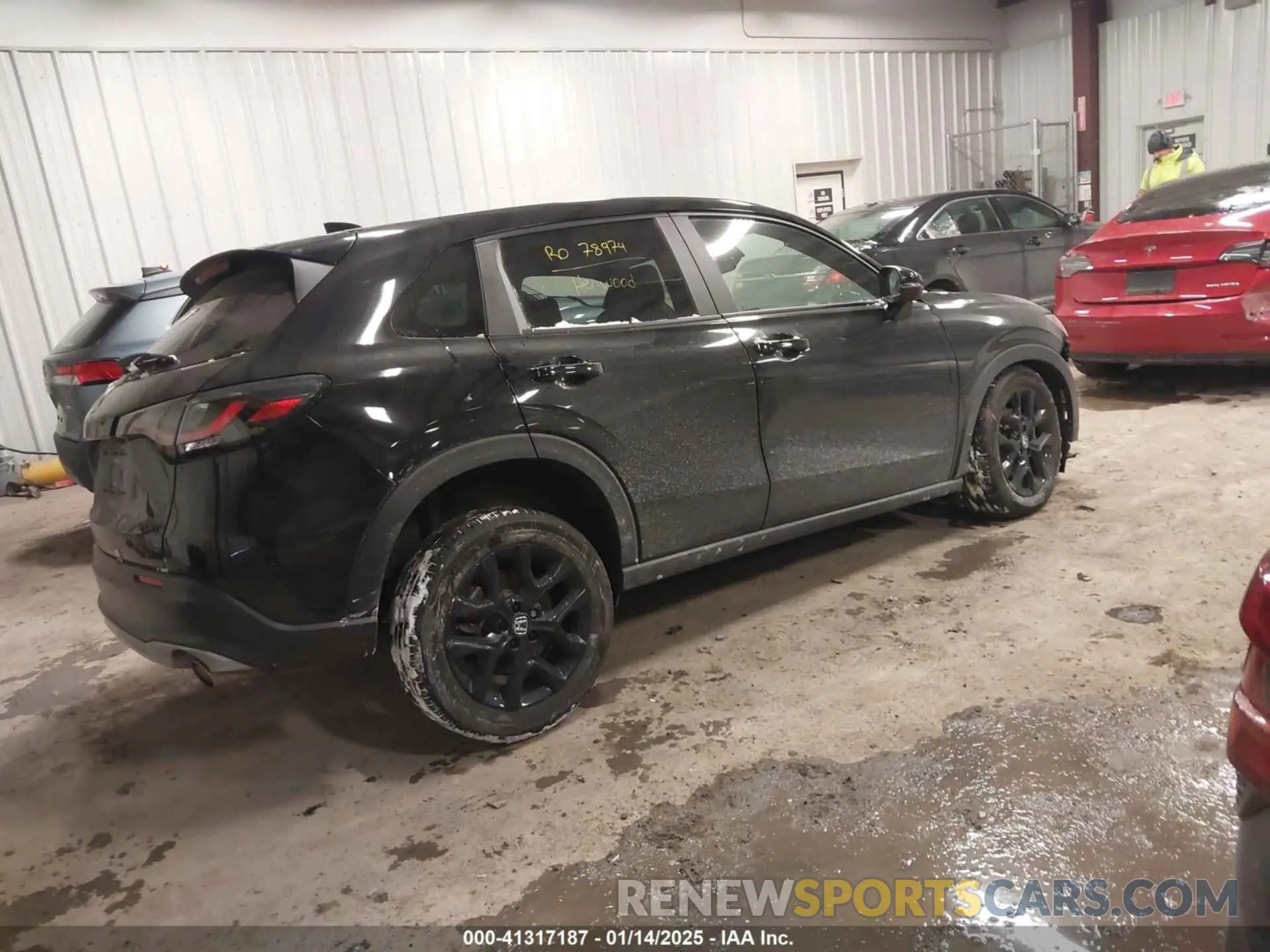 4 Photograph of a damaged car 3CZRZ2H56RM726894 HONDA HR-V 2024