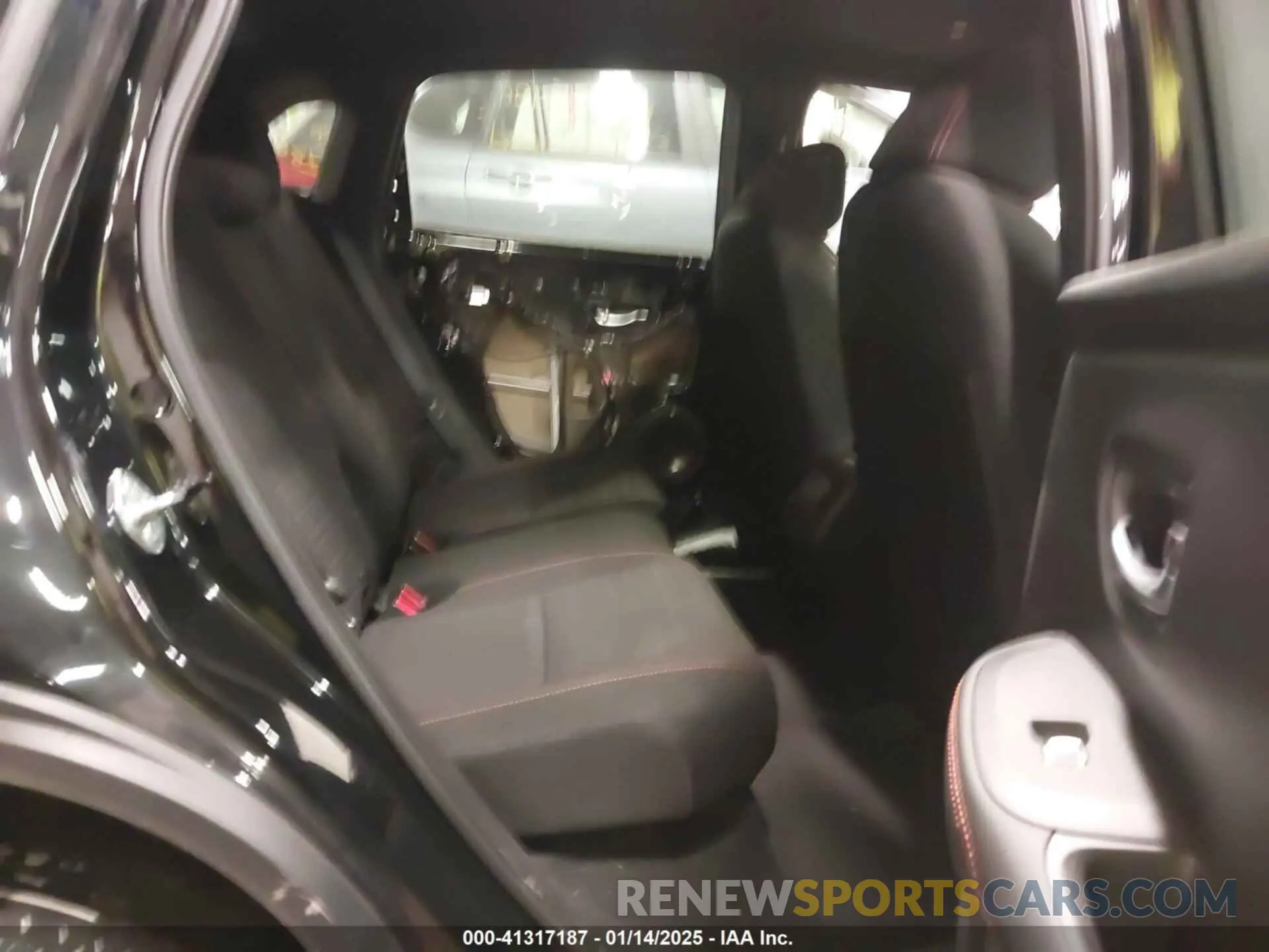 8 Photograph of a damaged car 3CZRZ2H56RM726894 HONDA HR-V 2024