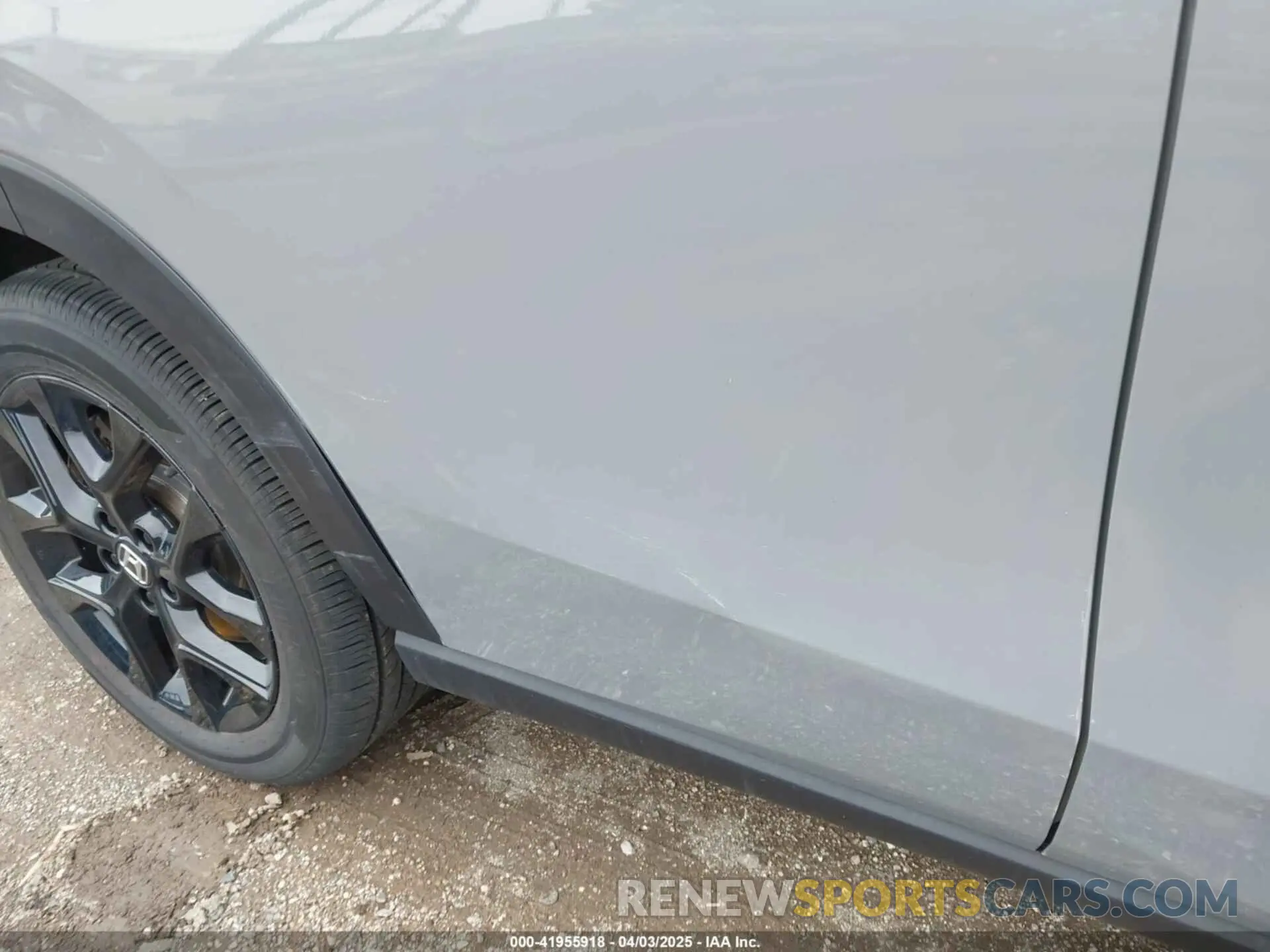 17 Photograph of a damaged car 3CZRZ2H57RM741310 HONDA HR-V 2024