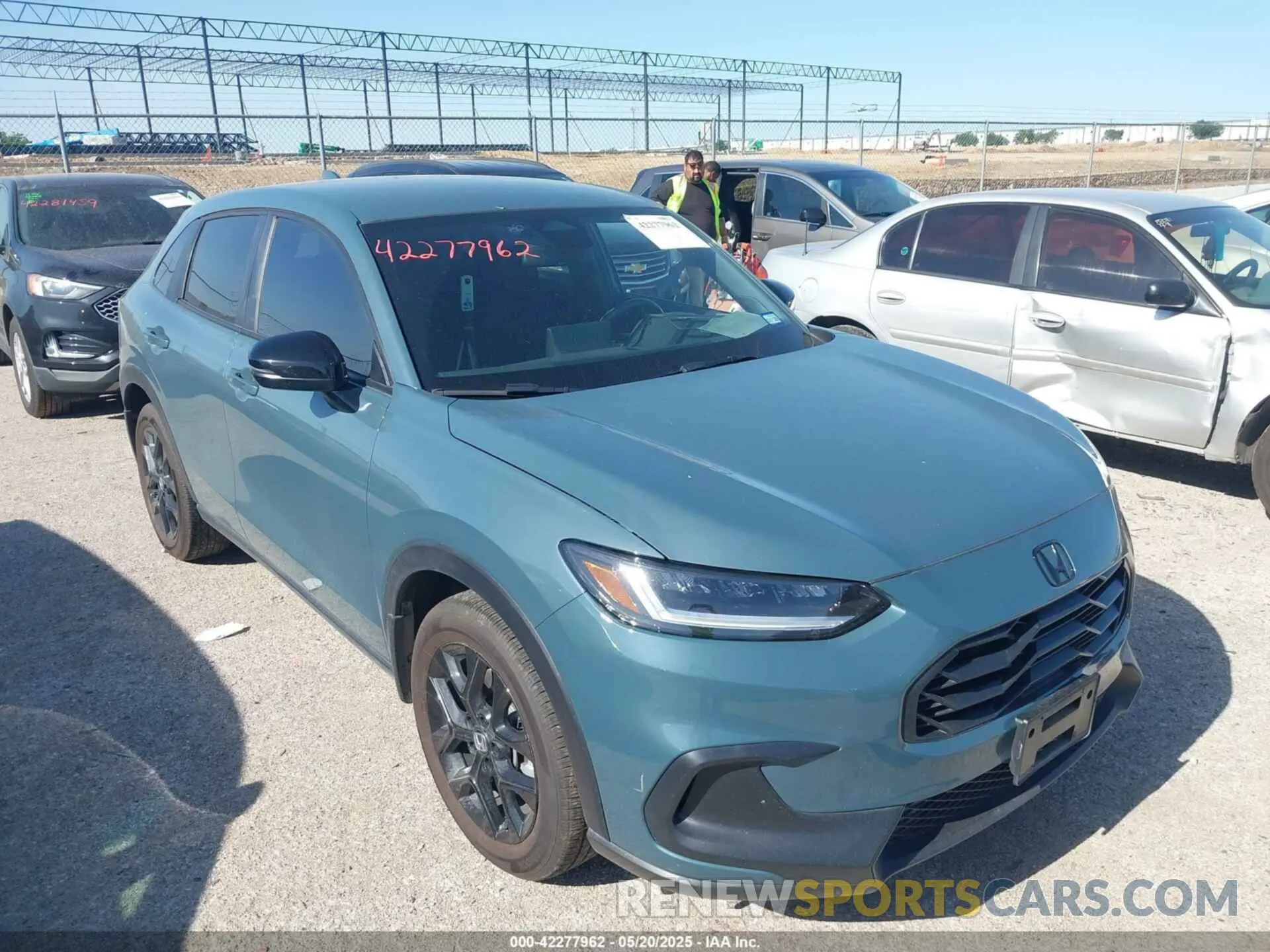 6 Photograph of a damaged car 3CZRZ2H57RM747513 HONDA HR-V 2024
