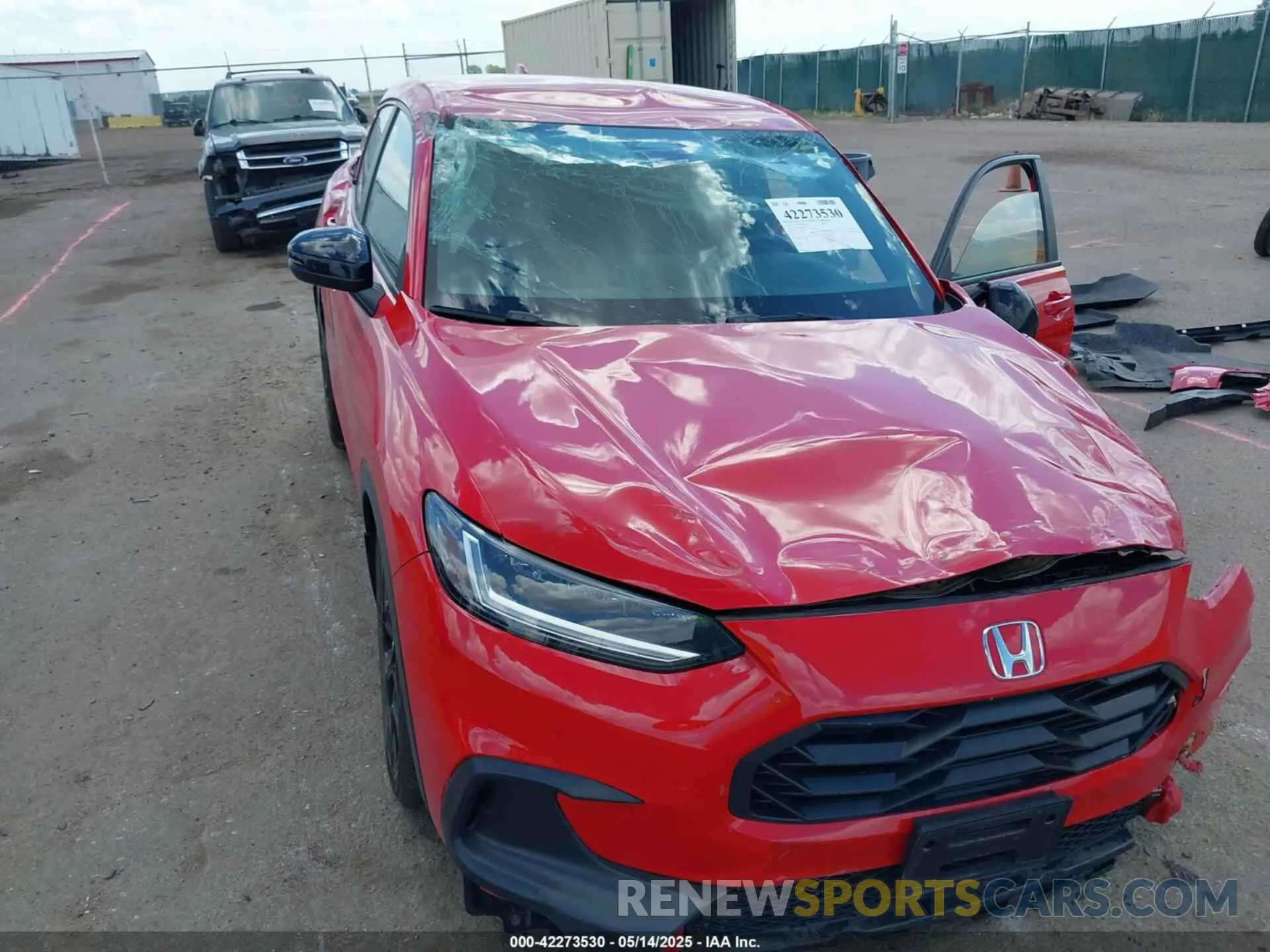 6 Photograph of a damaged car 3CZRZ2H57RM785792 HONDA HR-V 2024