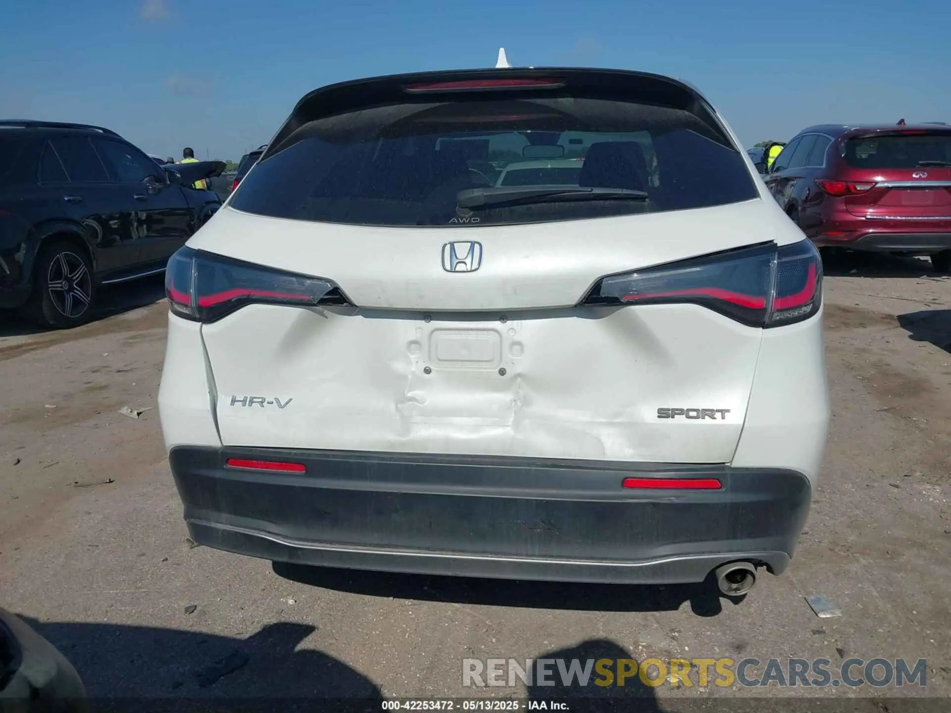 15 Photograph of a damaged car 3CZRZ2H58RM736200 HONDA HR-V 2024