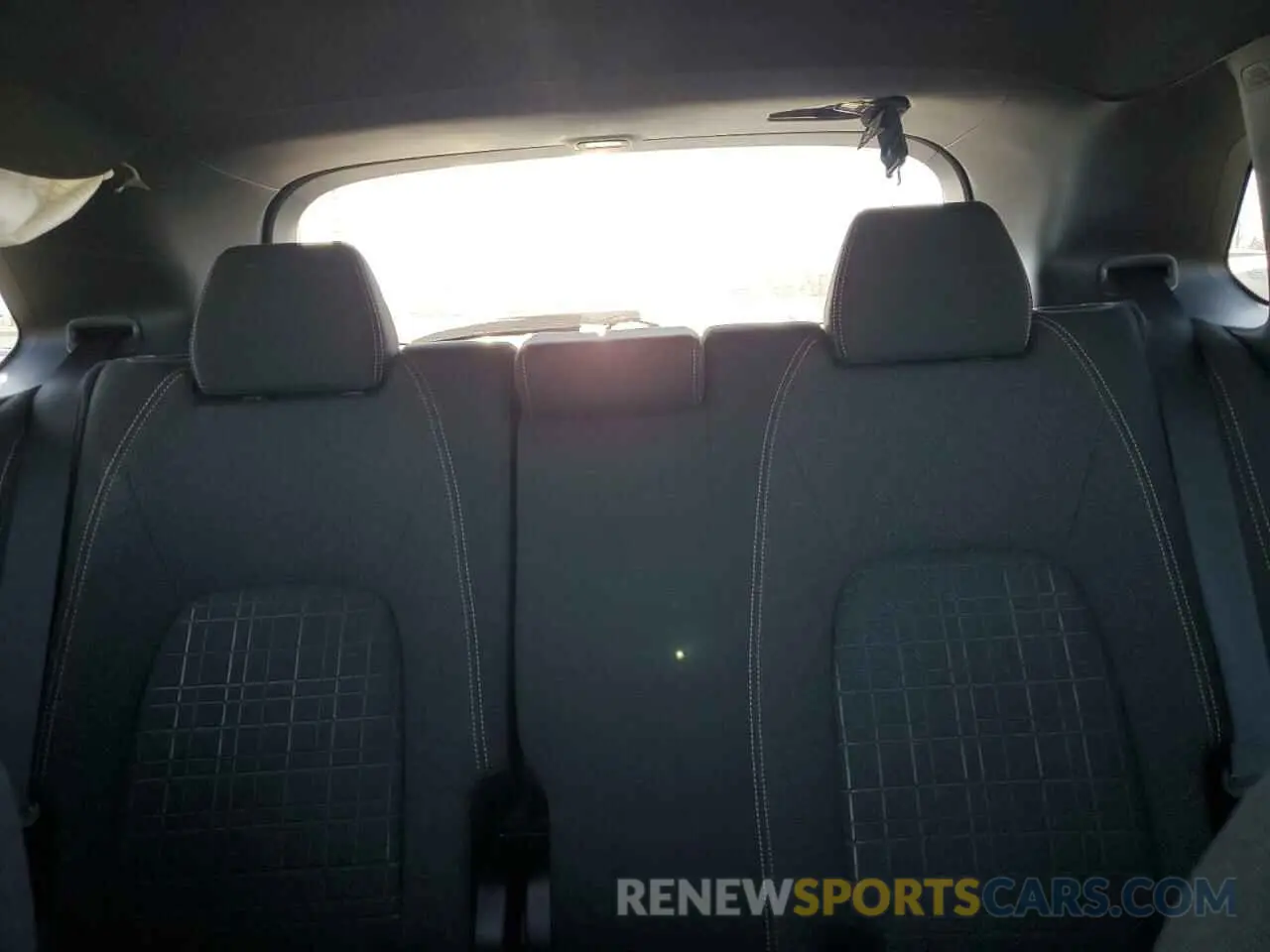 10 Photograph of a damaged car 3CZRZ2H58RM742241 HONDA HR-V 2024