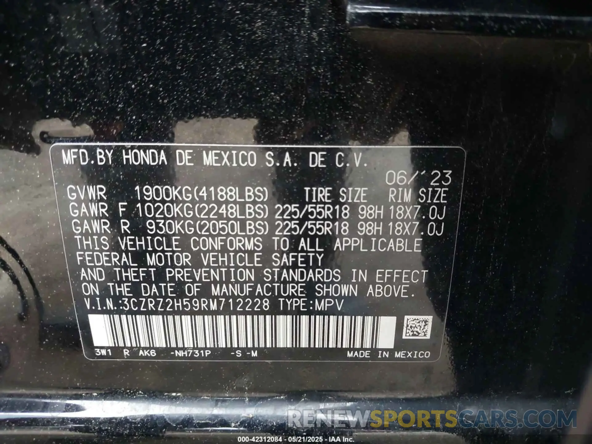 9 Photograph of a damaged car 3CZRZ2H59RM712228 HONDA HR-V 2024