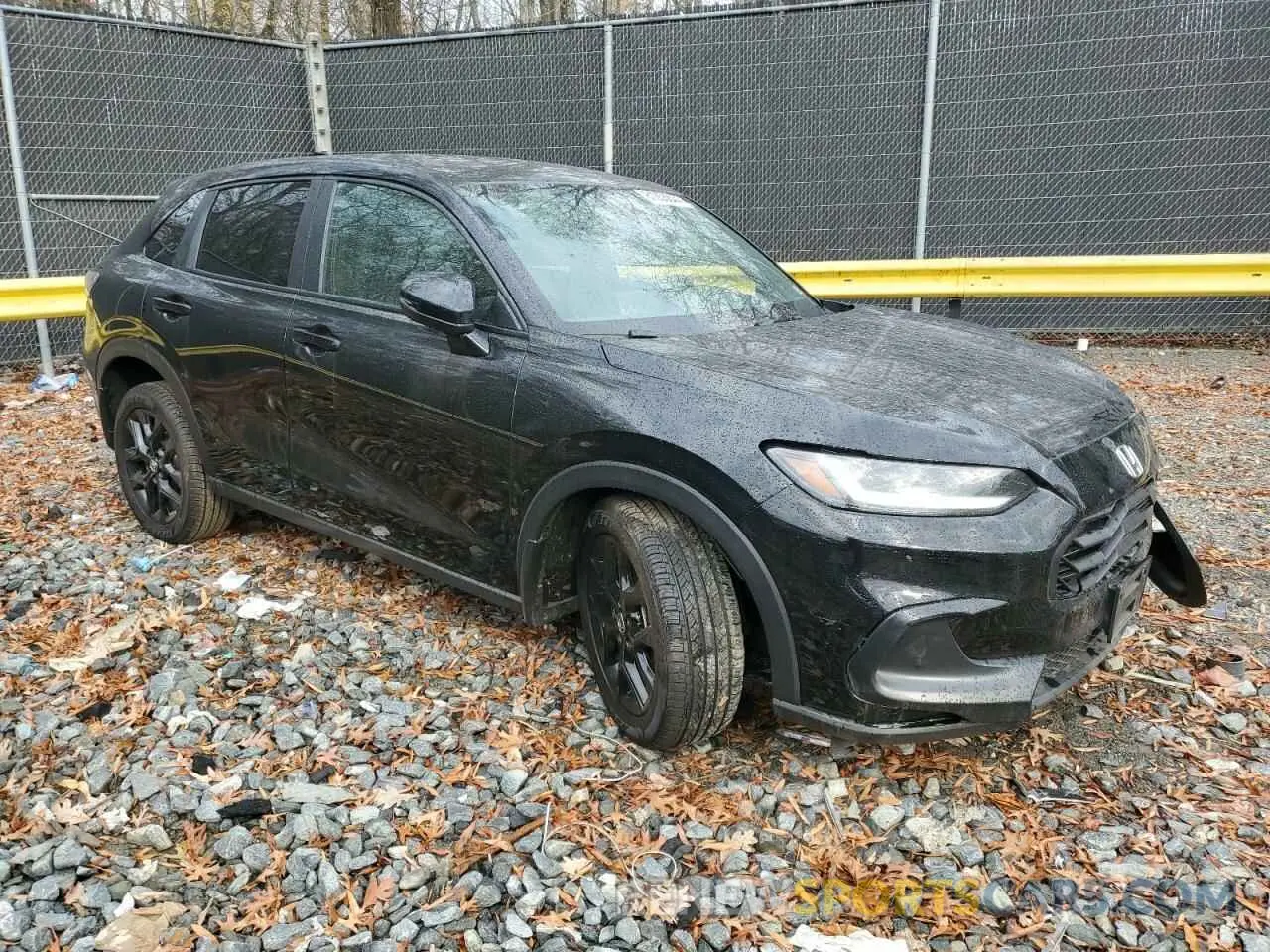4 Photograph of a damaged car 3CZRZ2H59RM724119 HONDA HR-V 2024