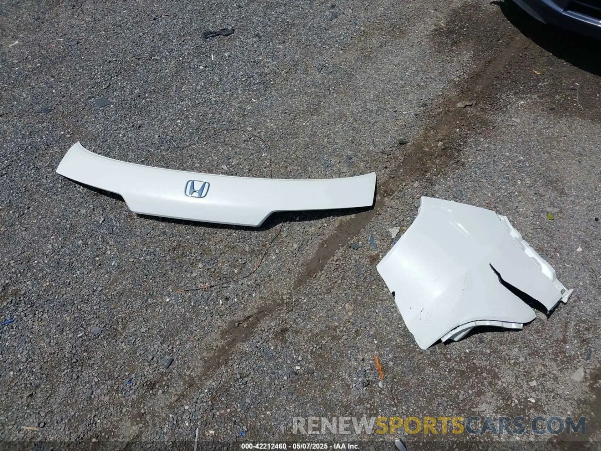 12 Photograph of a damaged car 3CZRZ2H59RM725996 HONDA HR-V 2024