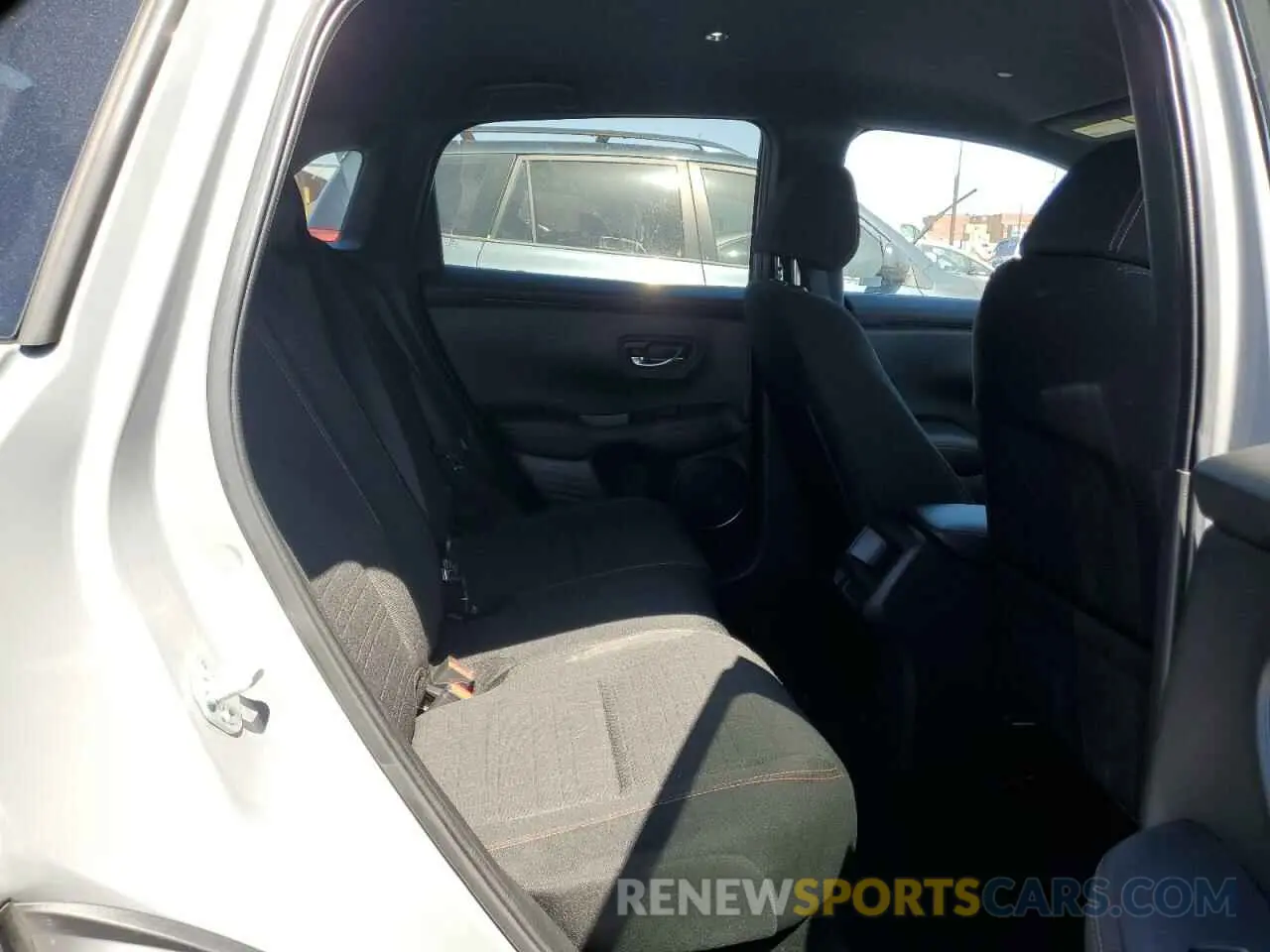 11 Photograph of a damaged car 3CZRZ2H59RM752924 HONDA HR-V 2024