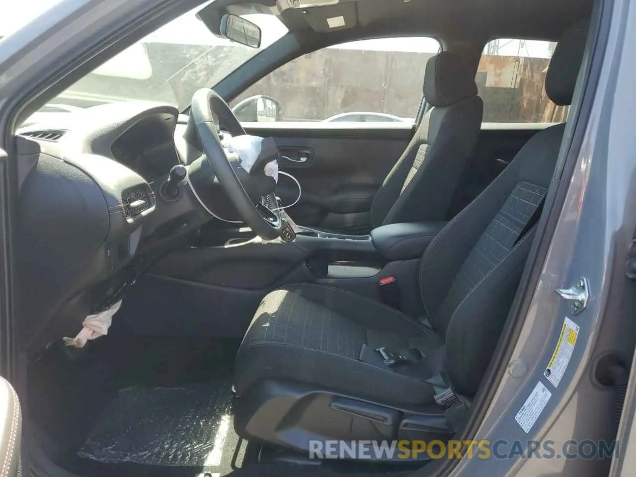 7 Photograph of a damaged car 3CZRZ2H59RM752924 HONDA HR-V 2024