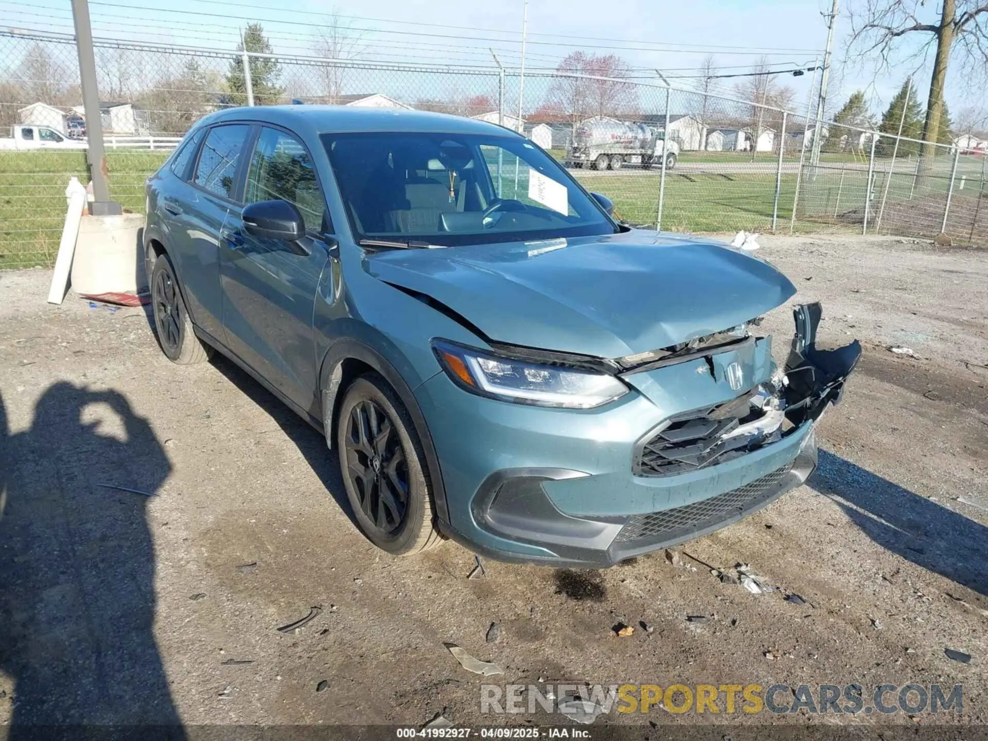 1 Photograph of a damaged car 3CZRZ2H59RM757654 HONDA HR-V 2024