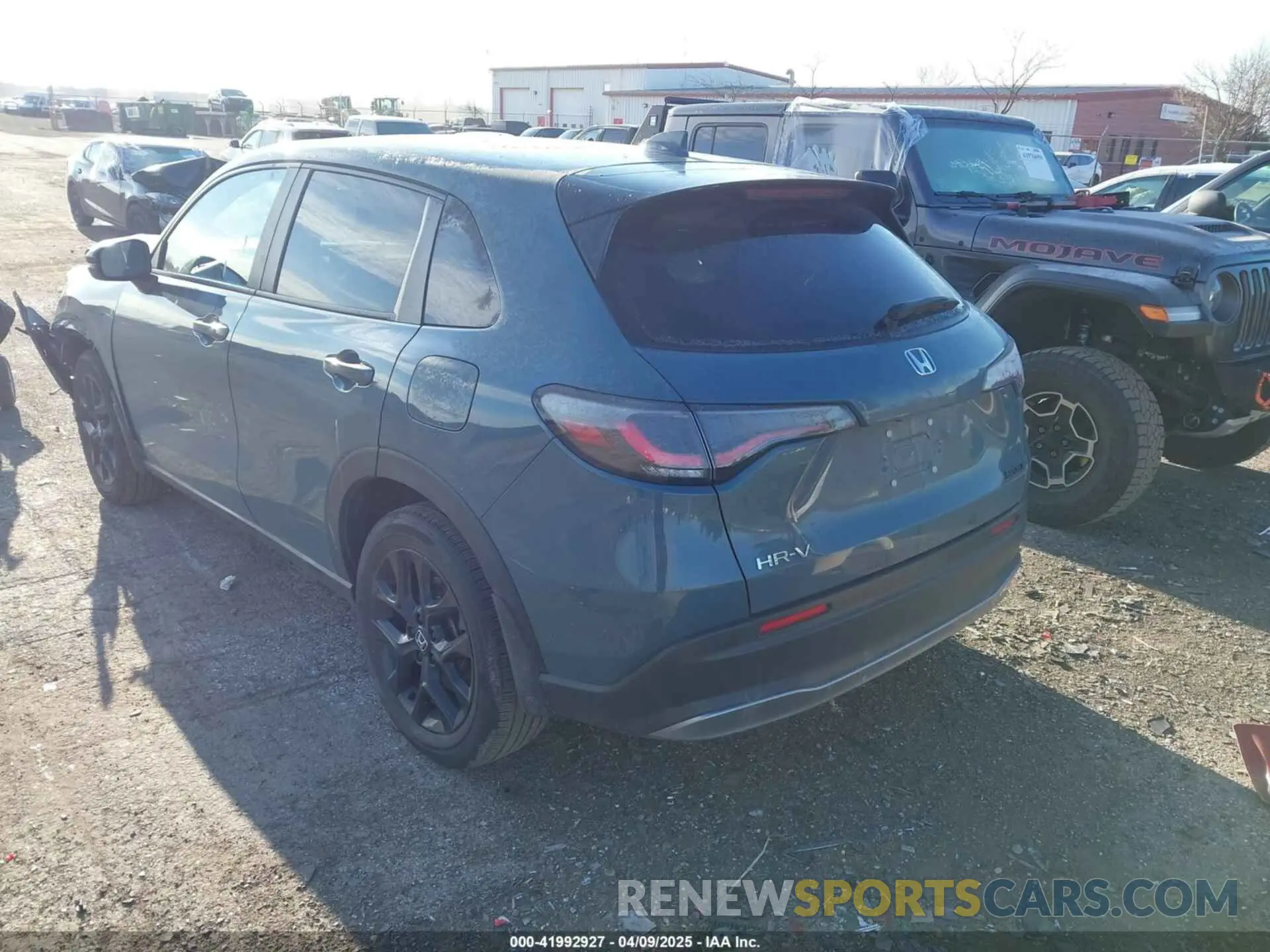 3 Photograph of a damaged car 3CZRZ2H59RM757654 HONDA HR-V 2024