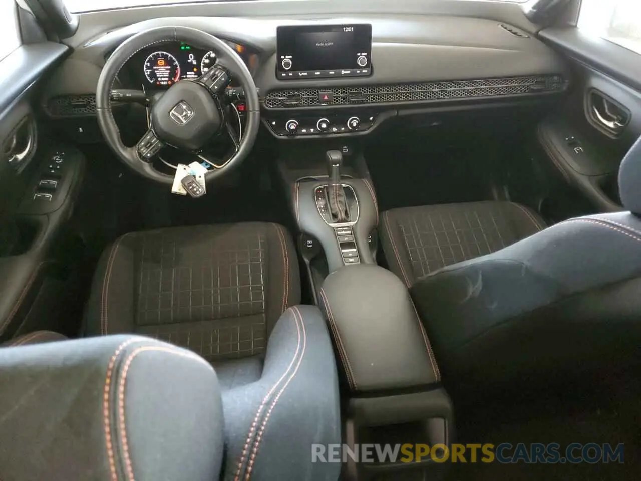 8 Photograph of a damaged car 3CZRZ2H59RM763969 HONDA HR-V 2024