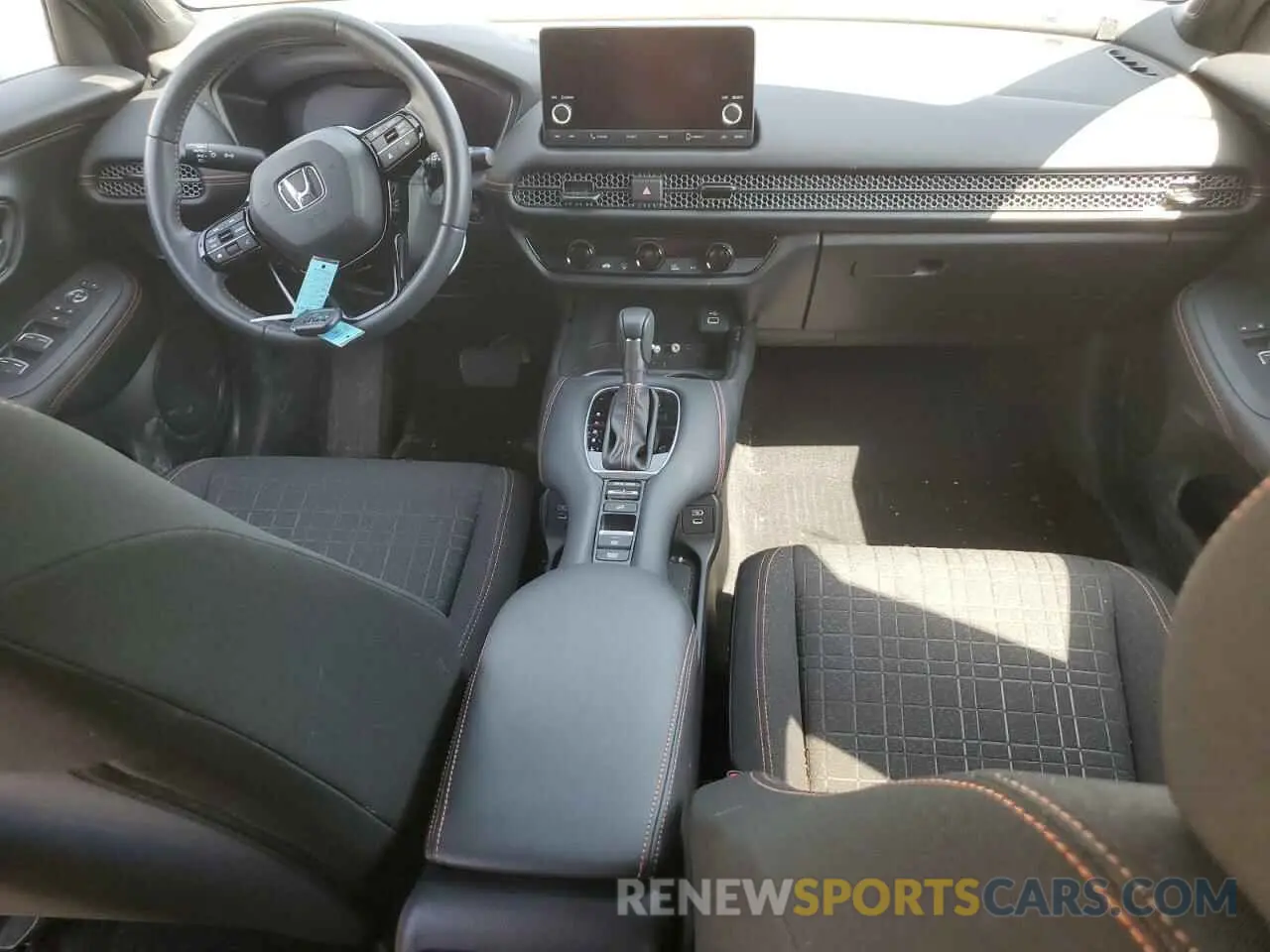8 Photograph of a damaged car 3CZRZ2H59RM771747 HONDA HR-V 2024
