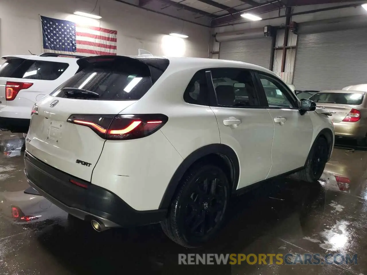 3 Photograph of a damaged car 3CZRZ2H5XRM716322 HONDA HR-V 2024