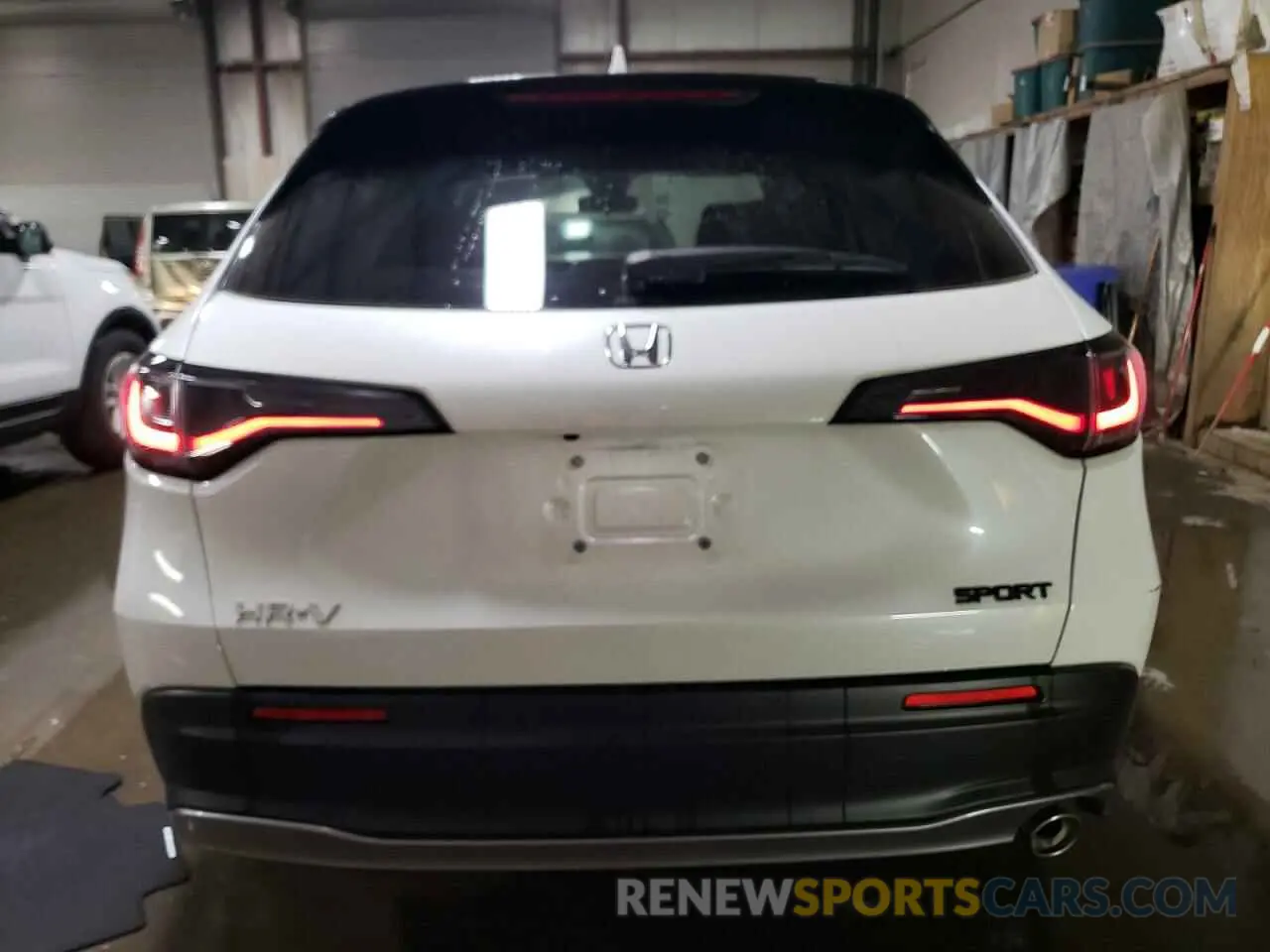 6 Photograph of a damaged car 3CZRZ2H5XRM716322 HONDA HR-V 2024