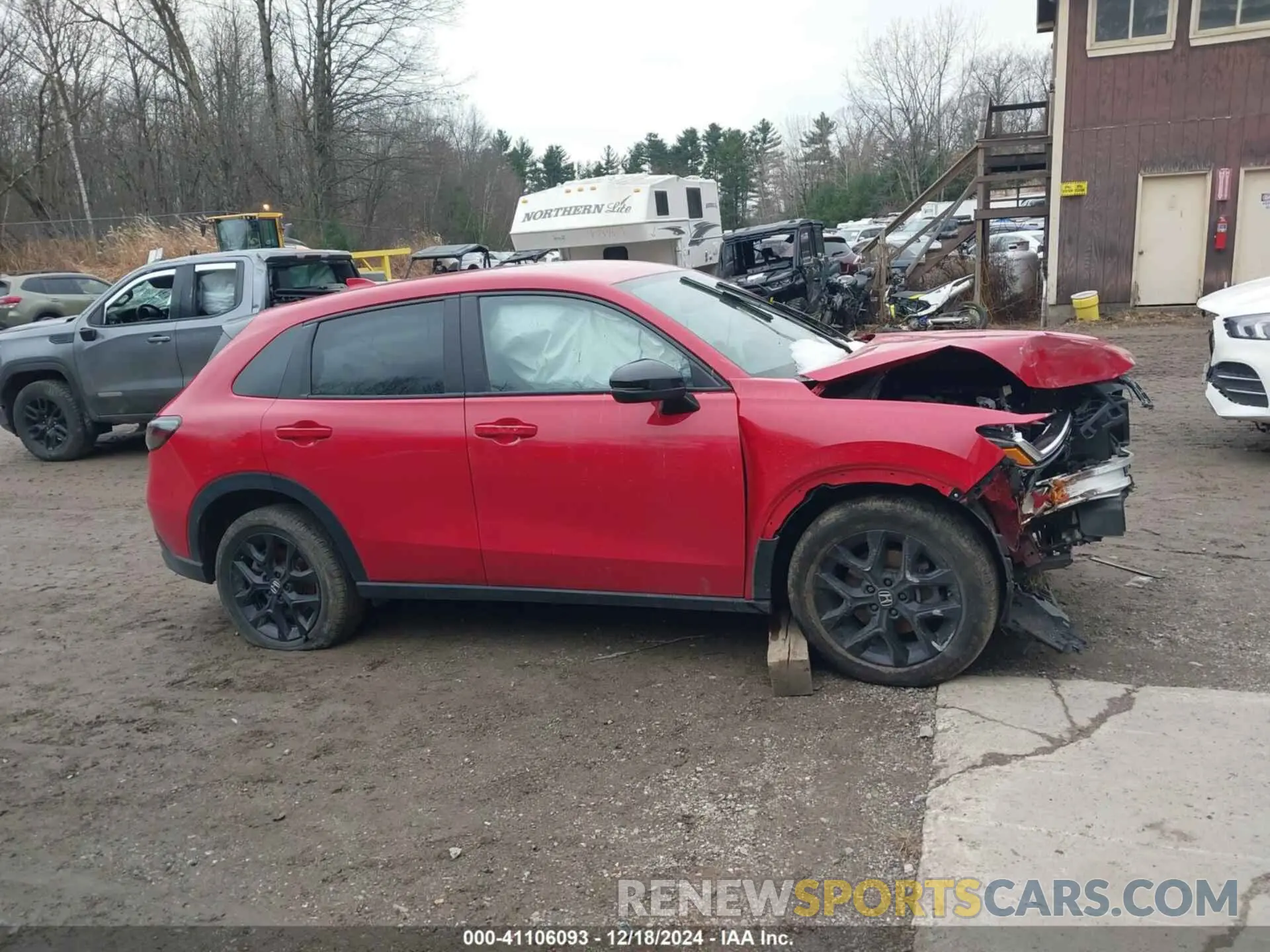 12 Photograph of a damaged car 3CZRZ2H5XRM726381 HONDA HR-V 2024