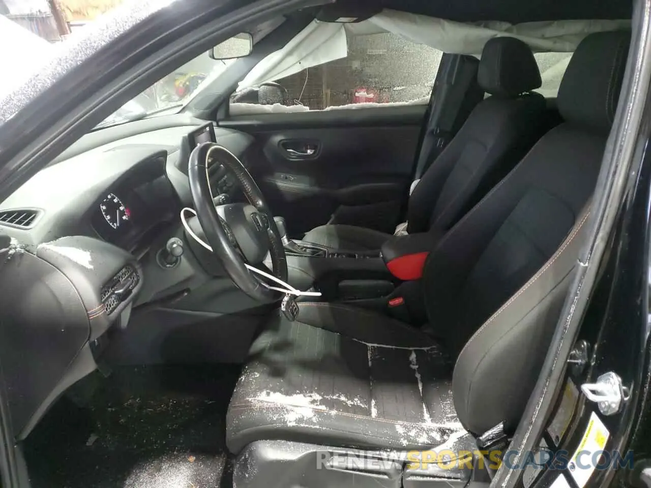 7 Photograph of a damaged car 3CZRZ2H5XRM726669 HONDA HR-V 2024