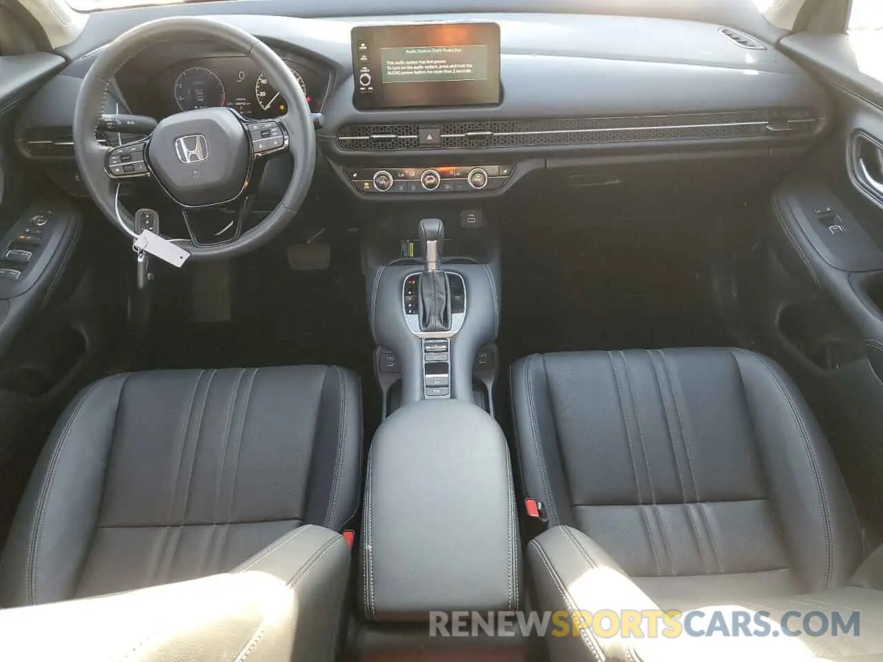 8 Photograph of a damaged car 3CZRZ2H71RM767130 HONDA HR-V 2024