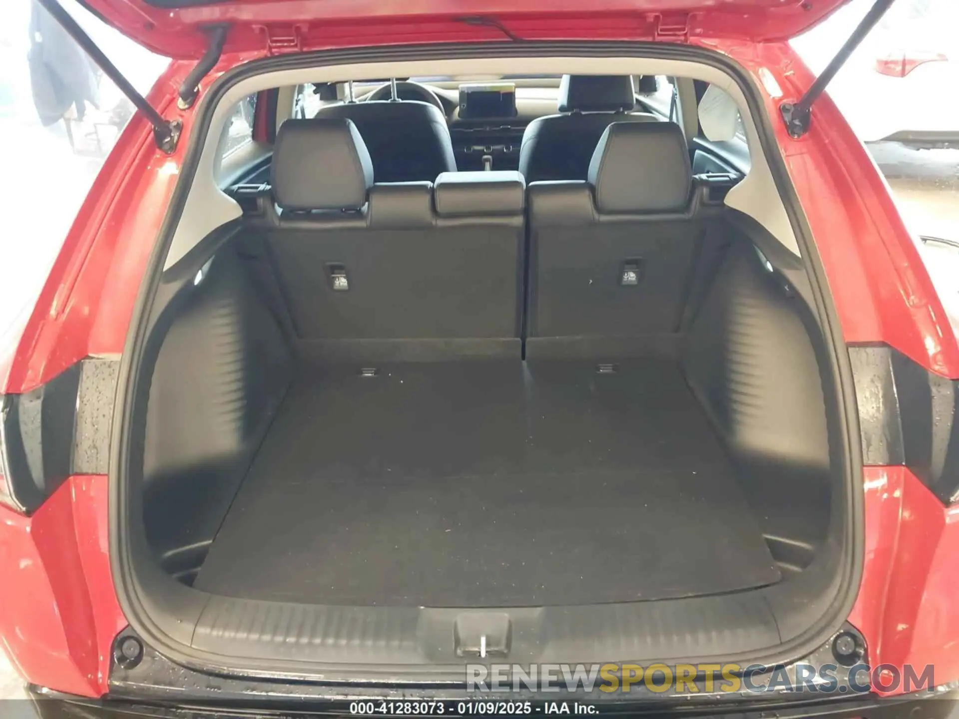 18 Photograph of a damaged car 3CZRZ2H71RM776488 HONDA HR-V 2024