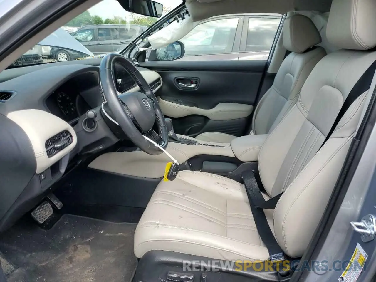 7 Photograph of a damaged car 3CZRZ2H74RM726121 HONDA HR-V 2024