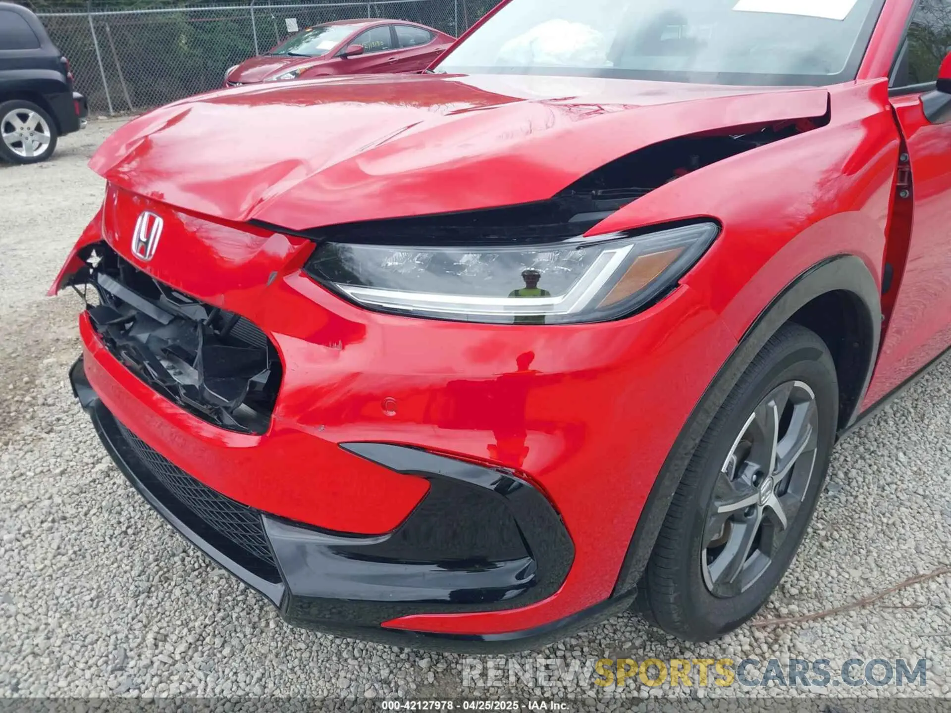 16 Photograph of a damaged car 3CZRZ2H74RM735269 HONDA HR-V 2024