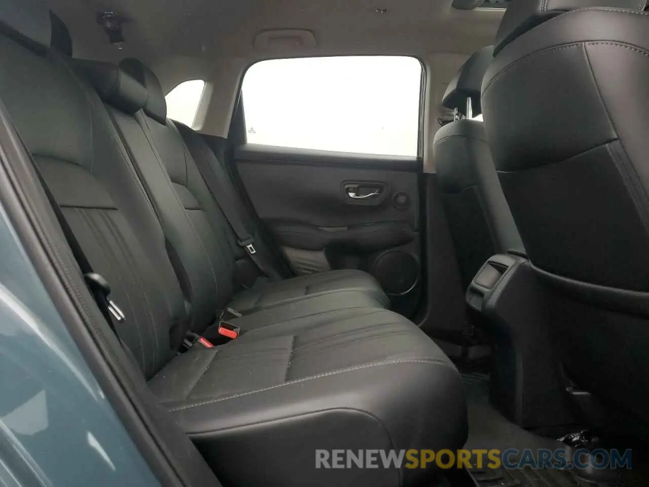 11 Photograph of a damaged car 3CZRZ2H74RM763752 HONDA HR-V 2024
