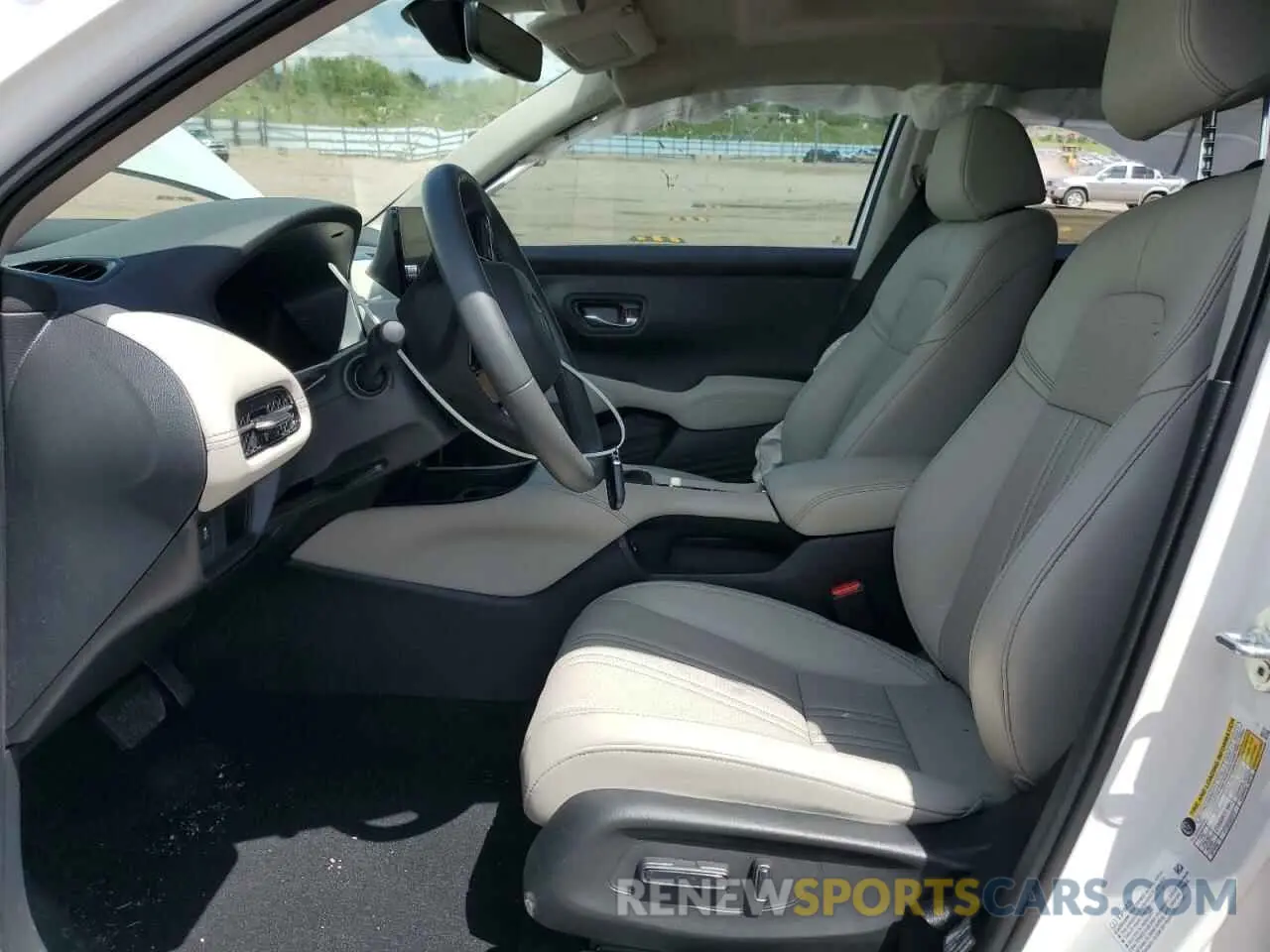 7 Photograph of a damaged car 3CZRZ2H75RM741856 HONDA HR-V 2024