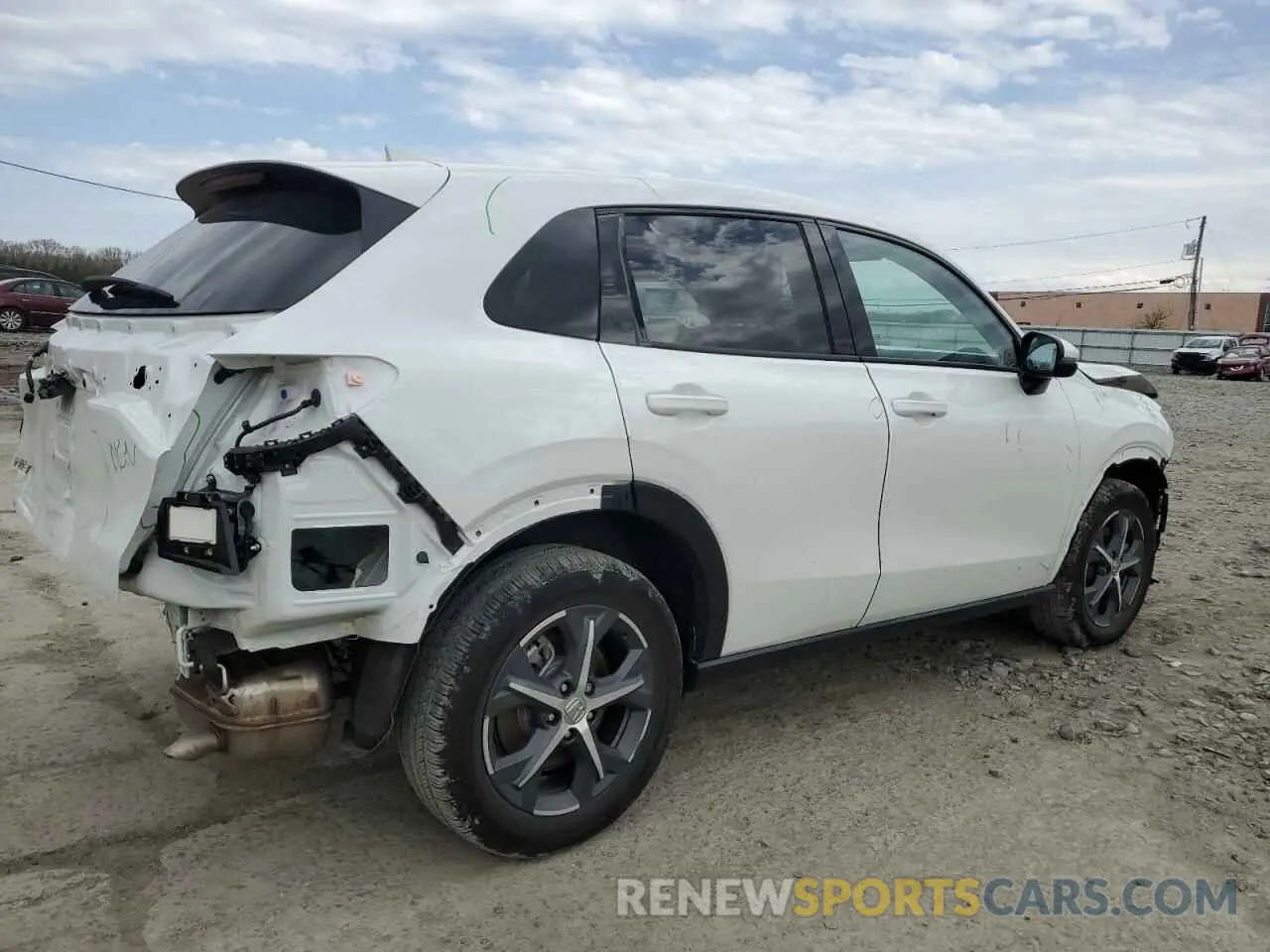 3 Photograph of a damaged car 3CZRZ2H75RM752484 HONDA HR-V 2024