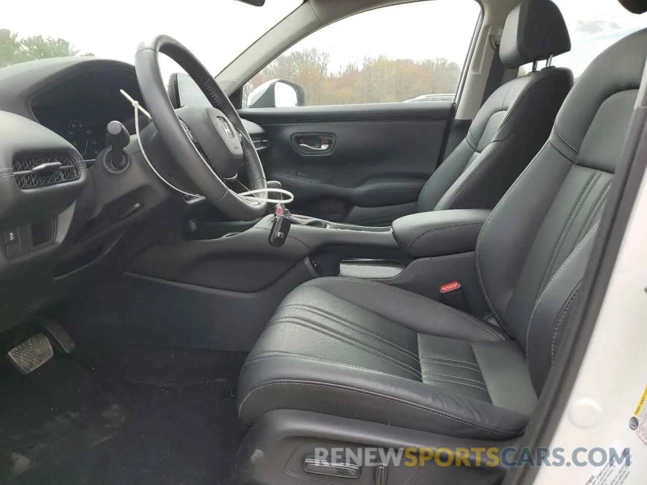 7 Photograph of a damaged car 3CZRZ2H75RM752484 HONDA HR-V 2024