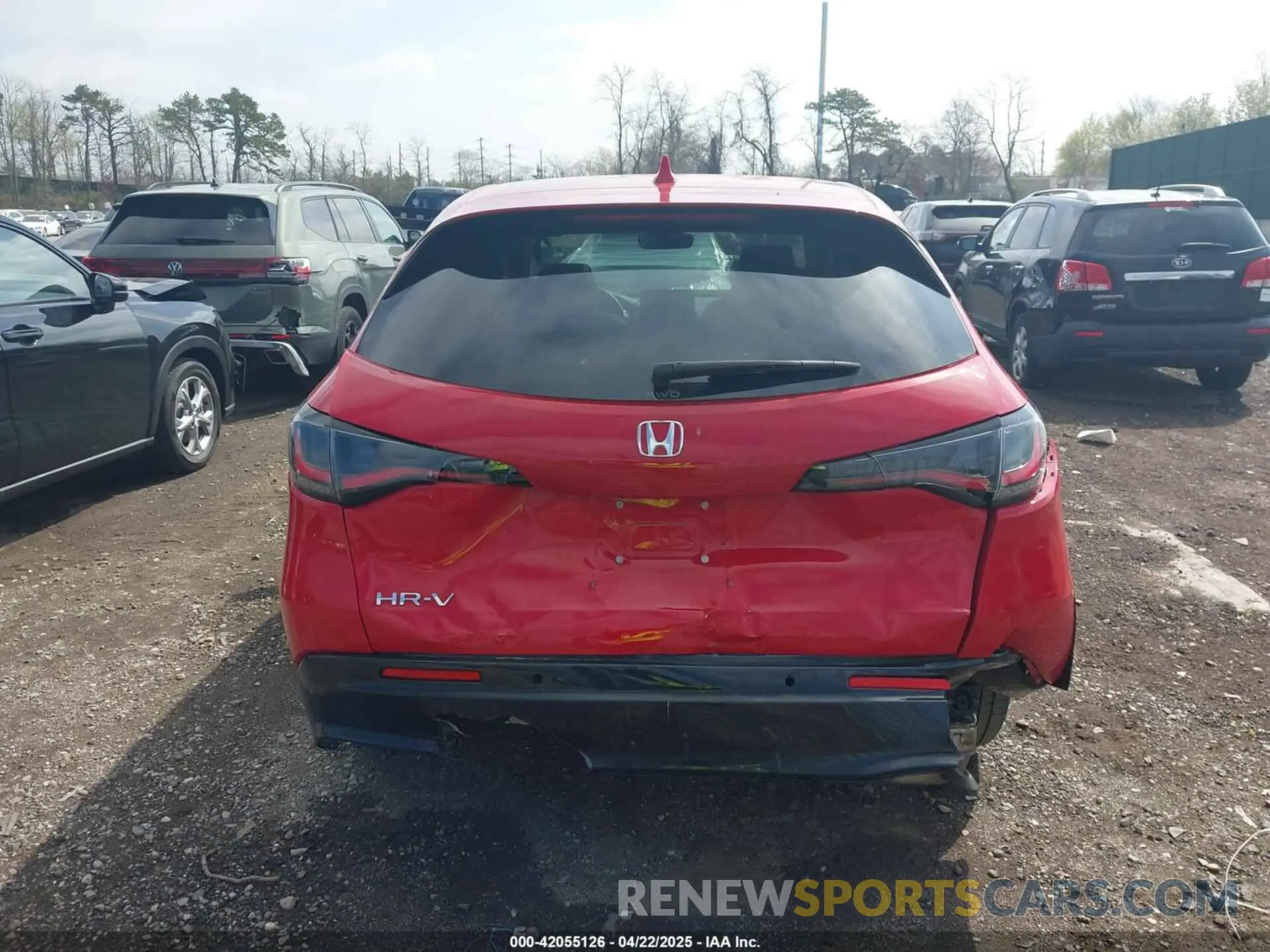 16 Photograph of a damaged car 3CZRZ2H76RM735273 HONDA HR-V 2024