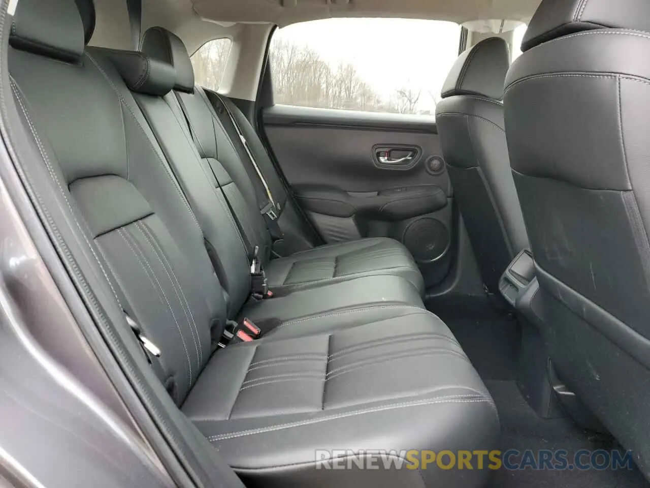 12 Photograph of a damaged car 3CZRZ2H76RM736018 HONDA HR-V 2024