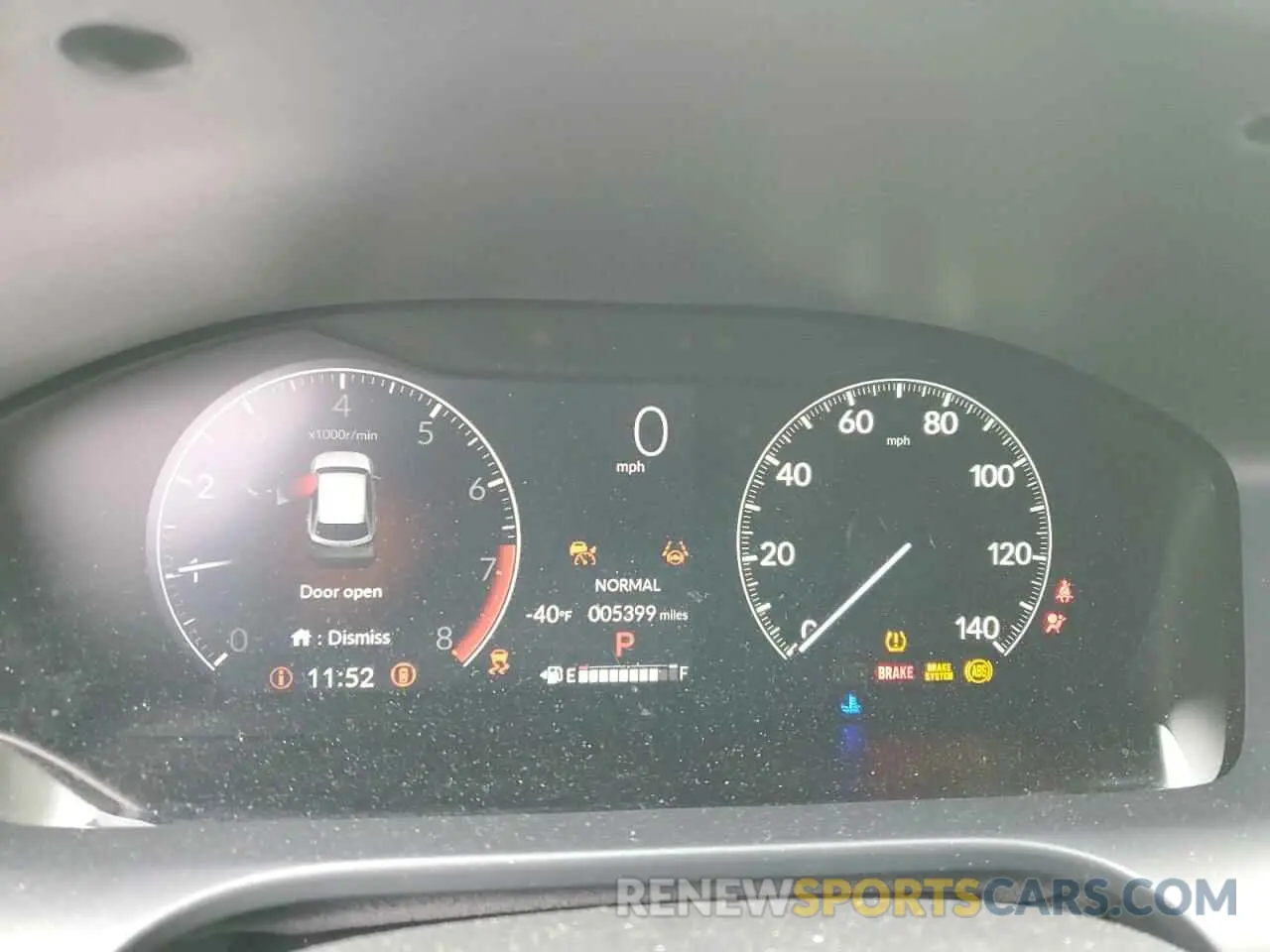 9 Photograph of a damaged car 3CZRZ2H76RM736018 HONDA HR-V 2024