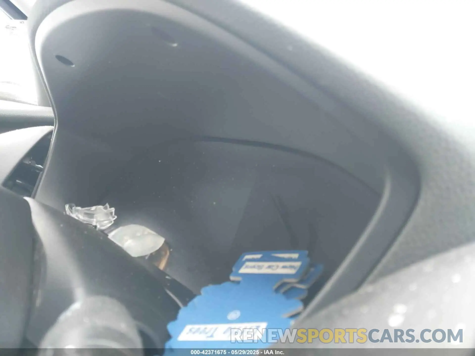 16 Photograph of a damaged car 3CZRZ2H77RM777208 HONDA HR-V 2024