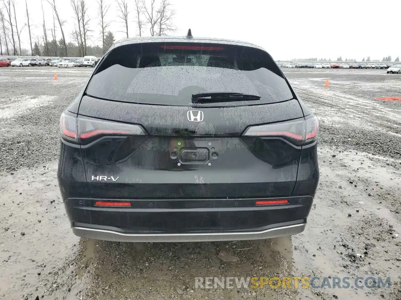 6 Photograph of a damaged car 3CZRZ2H78RM707345 HONDA HR-V 2024