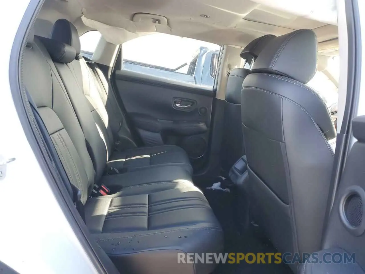 11 Photograph of a damaged car 3CZRZ2H79RM717043 HONDA HR-V 2024