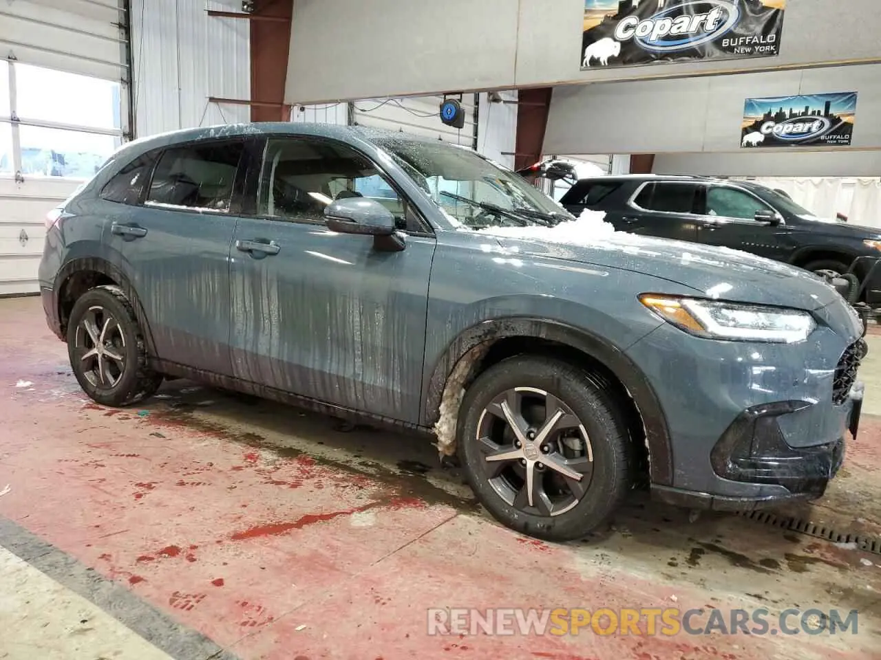 4 Photograph of a damaged car 3CZRZ2H79RM739818 HONDA HR-V 2024