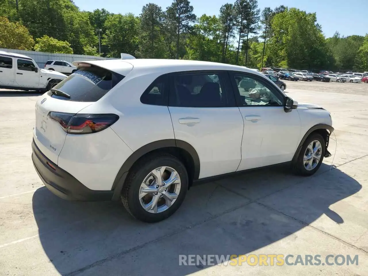 3 Photograph of a damaged car 3CZRZ1H30SM716599 HONDA HR-V 2025