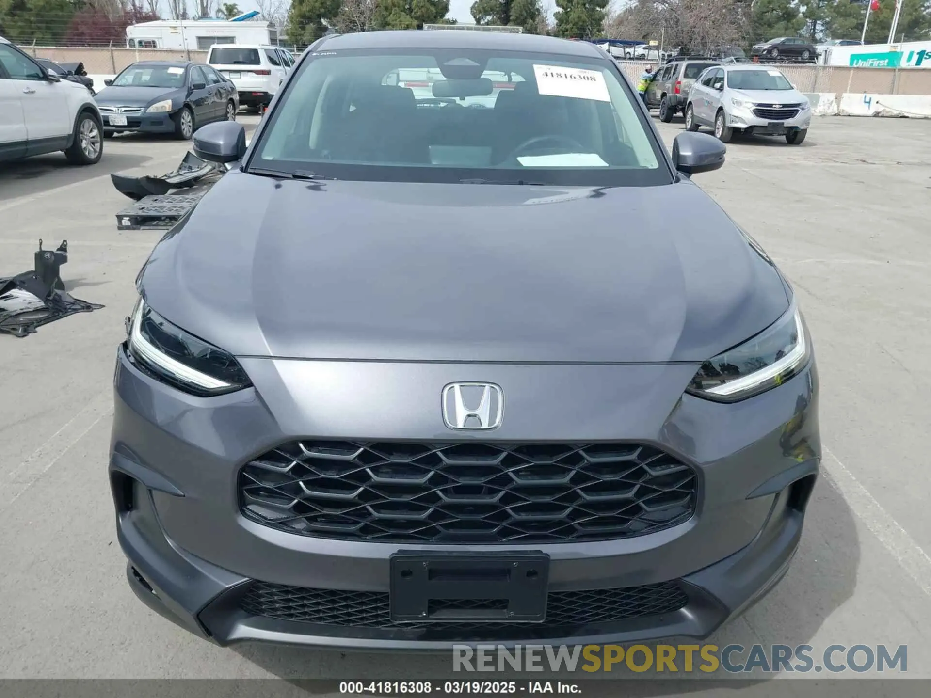 12 Photograph of a damaged car 3CZRZ1H31SM717311 HONDA HR-V 2025
