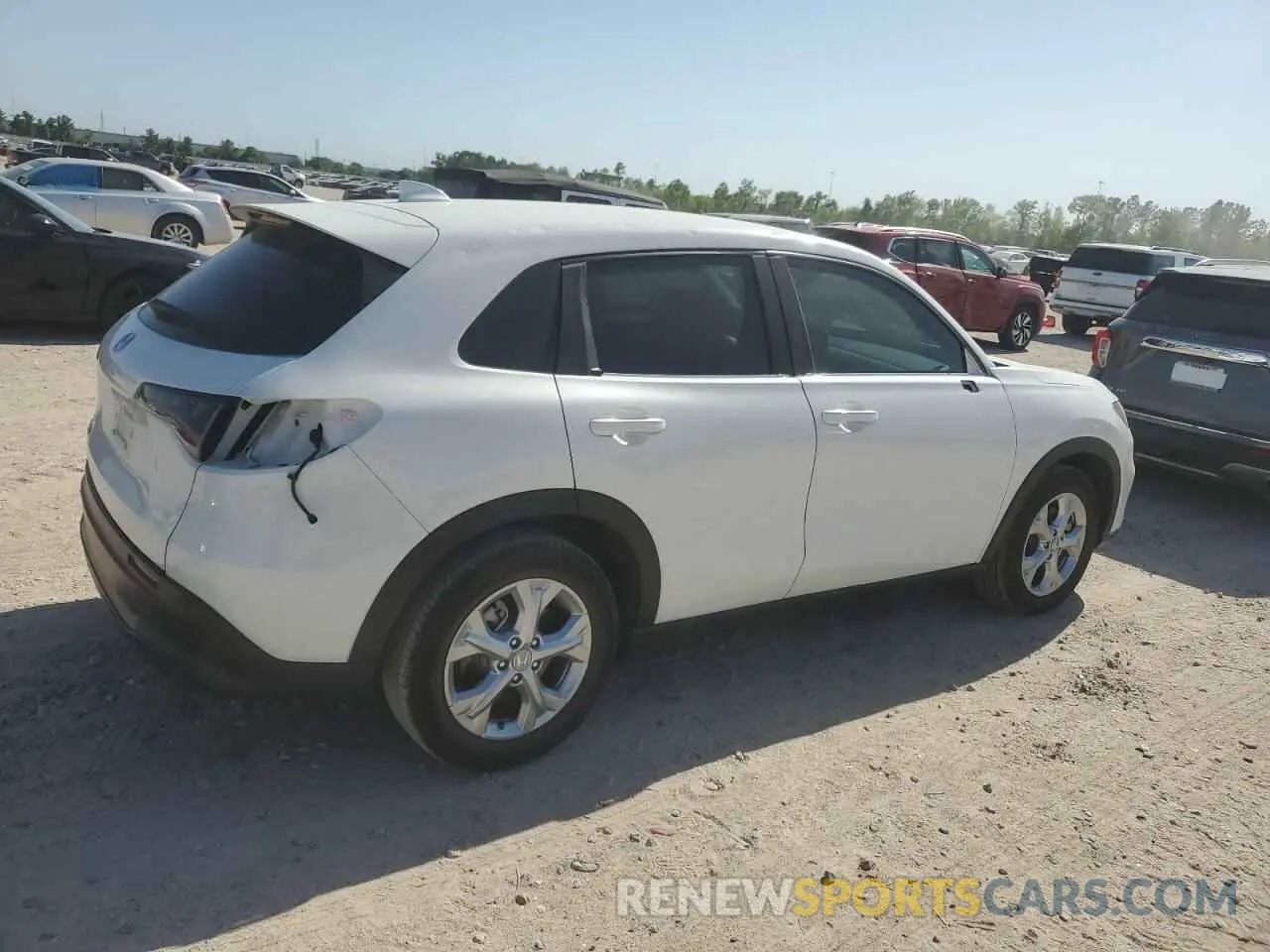 3 Photograph of a damaged car 3CZRZ1H31SM727126 HONDA HR-V 2025