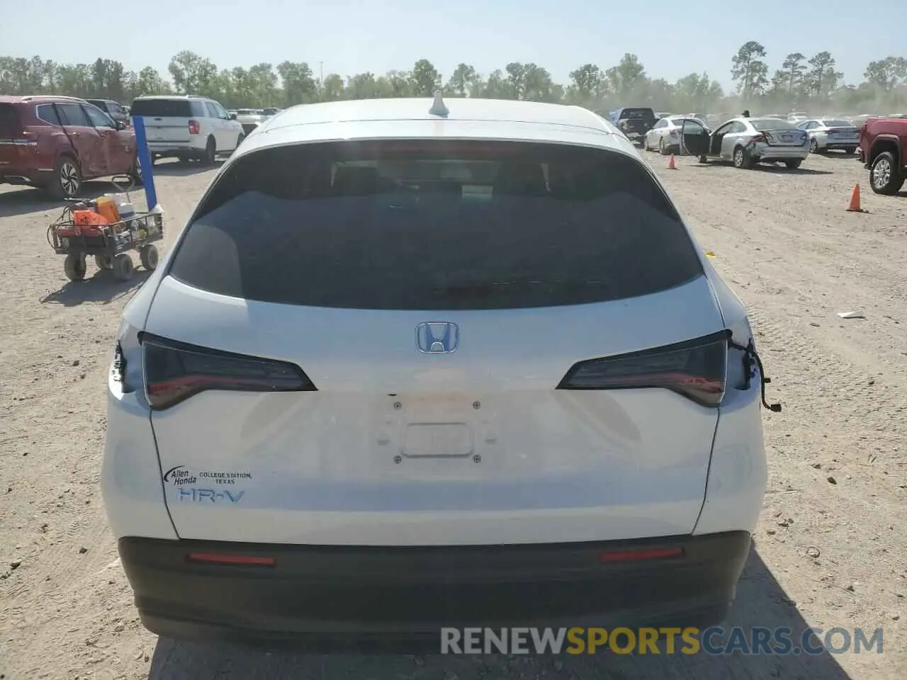 6 Photograph of a damaged car 3CZRZ1H31SM727126 HONDA HR-V 2025