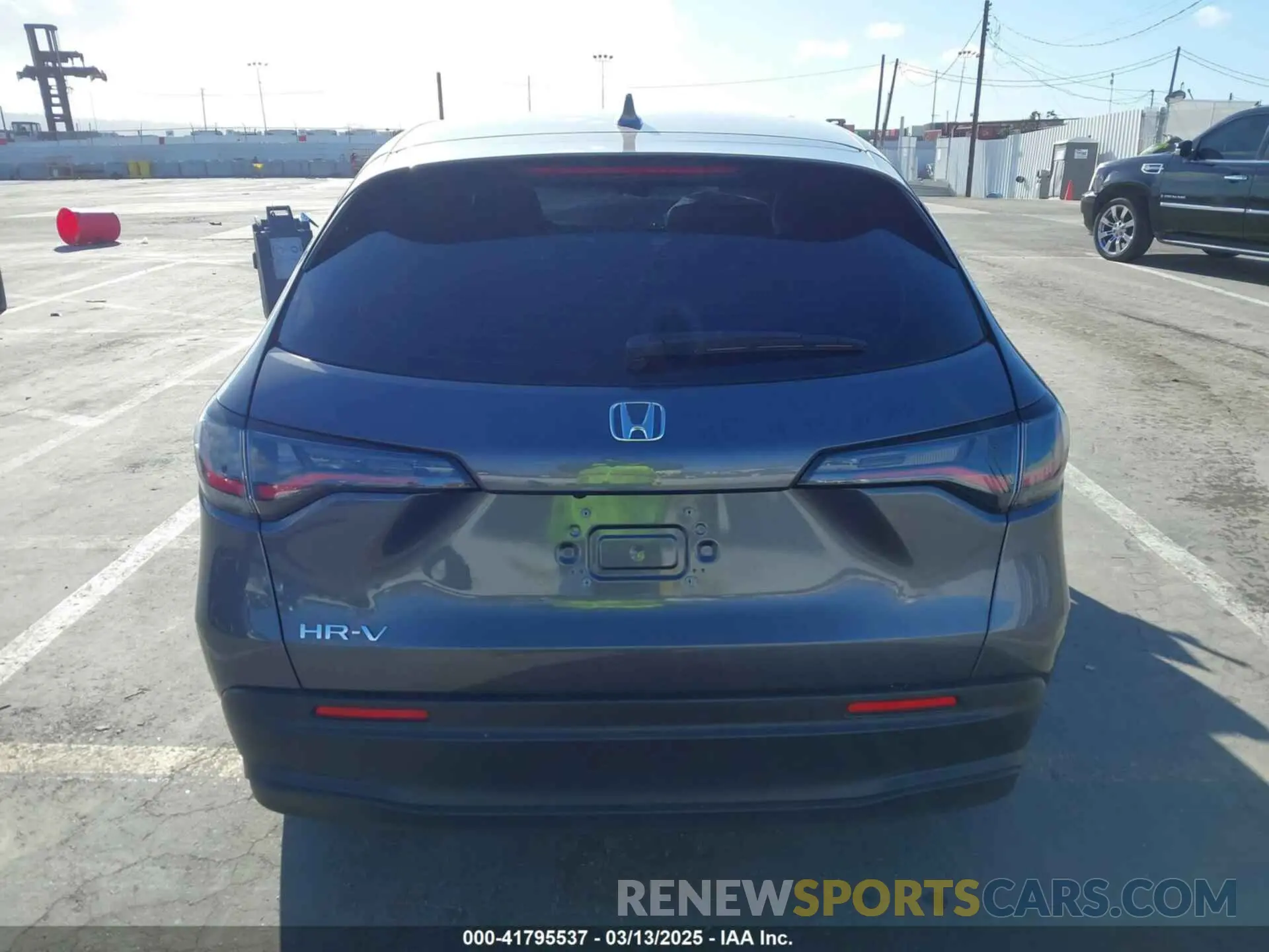 16 Photograph of a damaged car 3CZRZ1H33SM714183 HONDA HR-V 2025